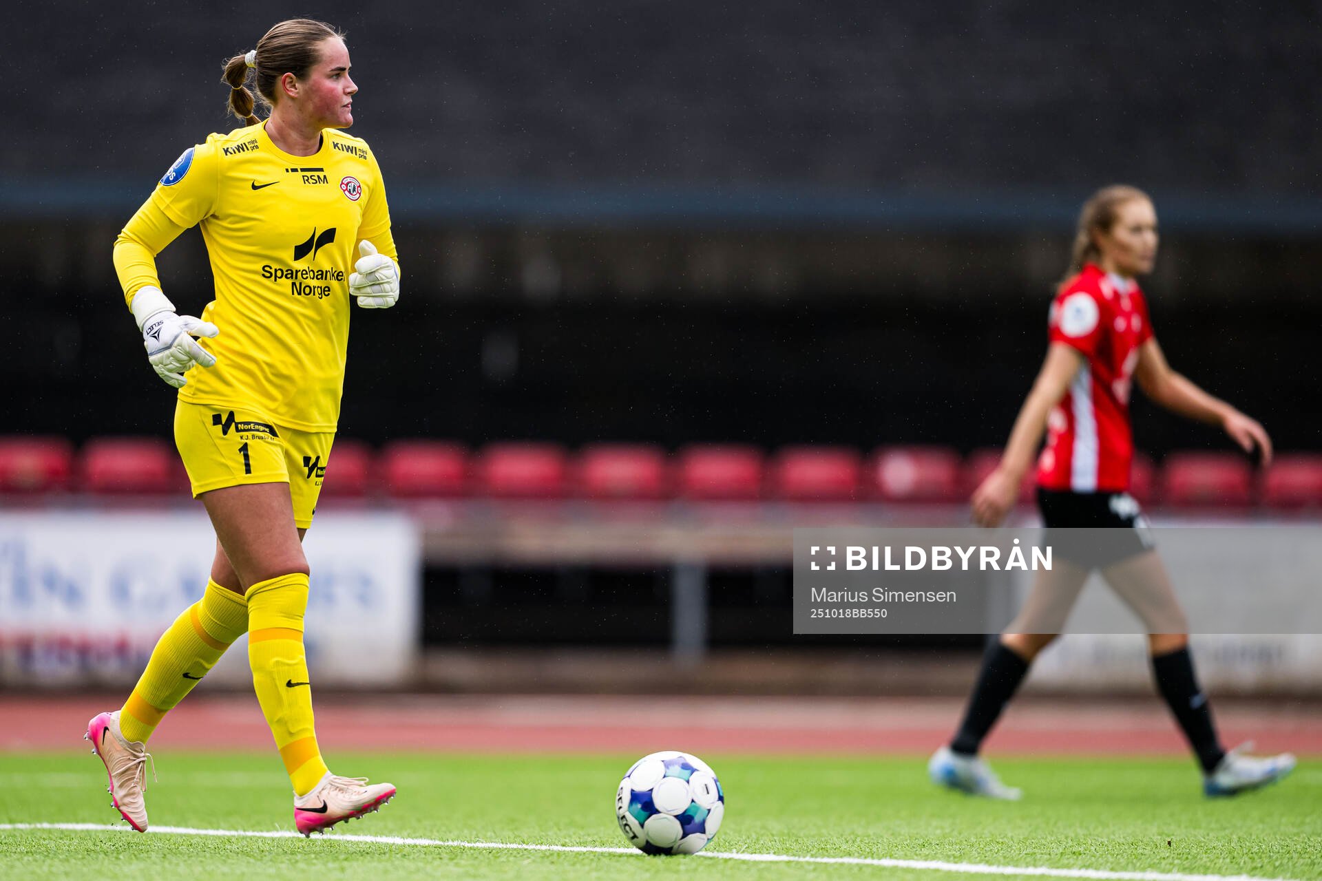 Goalkeeper Benedicte Lund Berge of Arna-Bjørnar
