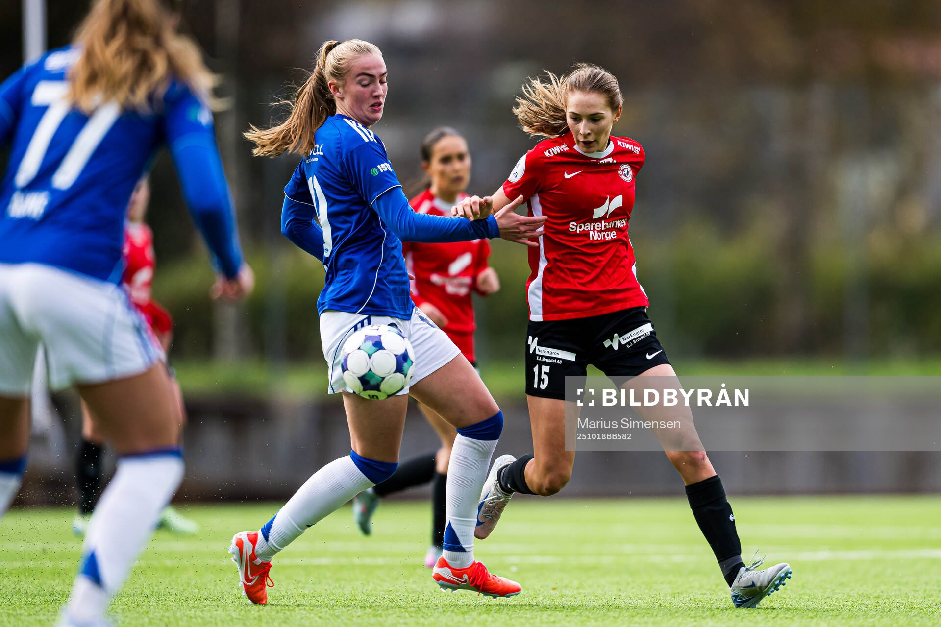 Ida Emilie Heggem Warvik of Molde and Paige Yvonne Margaret