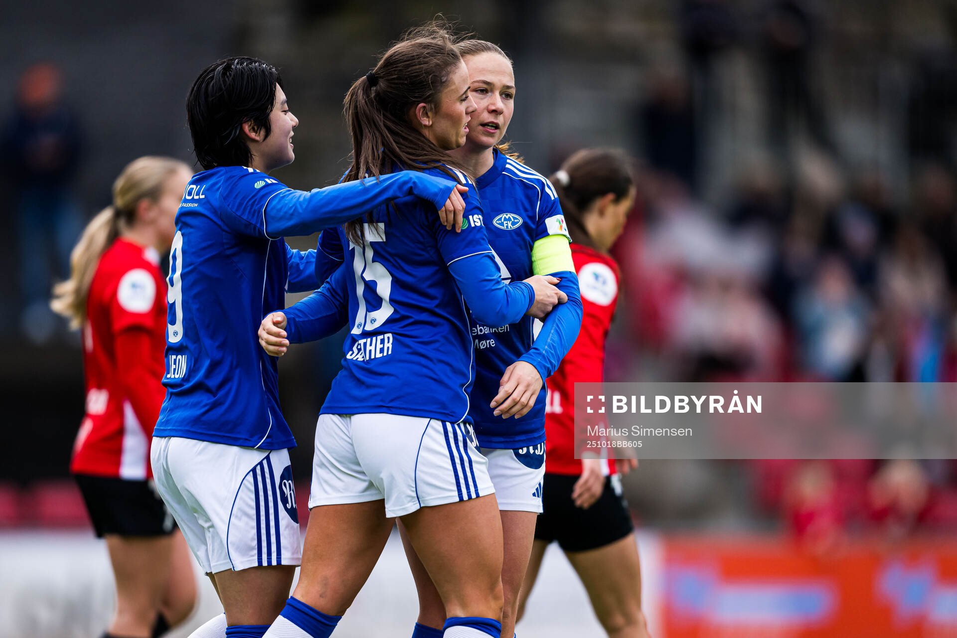 Emma Sæther of Molde celebrates