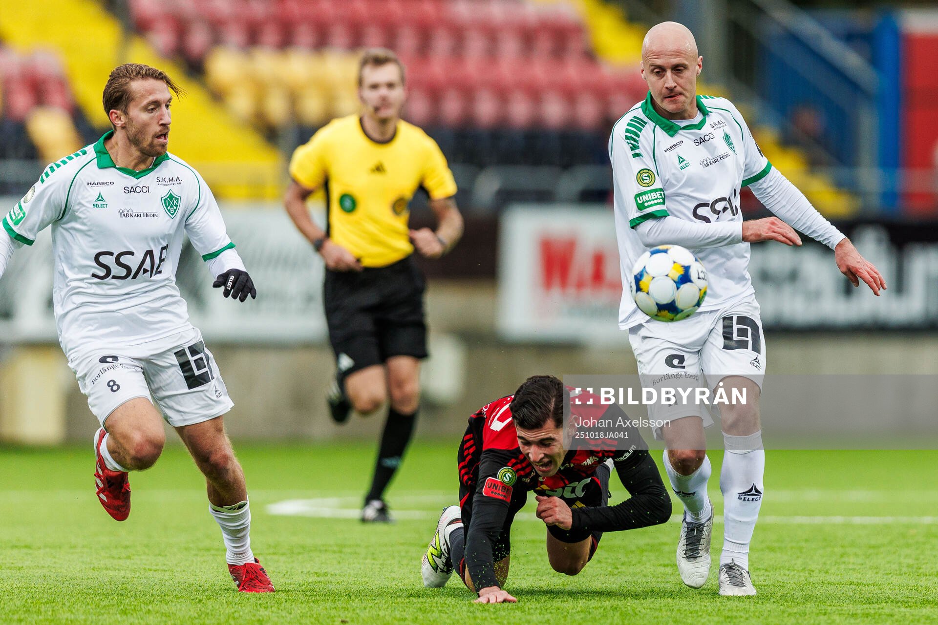 Östersunds Ahmed Bonnah och Brages Anton Lundin