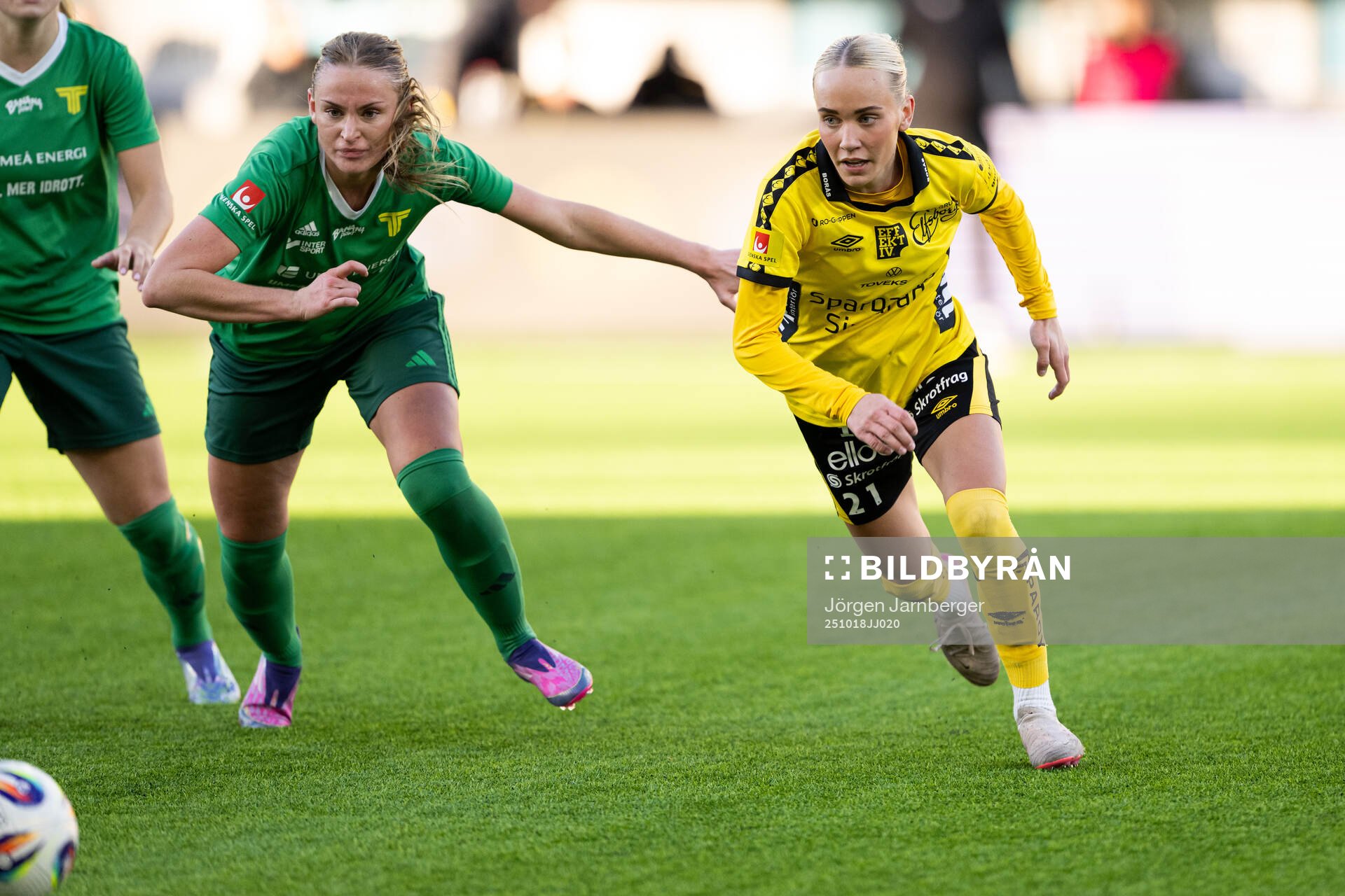Team TGs Isabelle Olsson och Elfsborgs Tea Skoglund