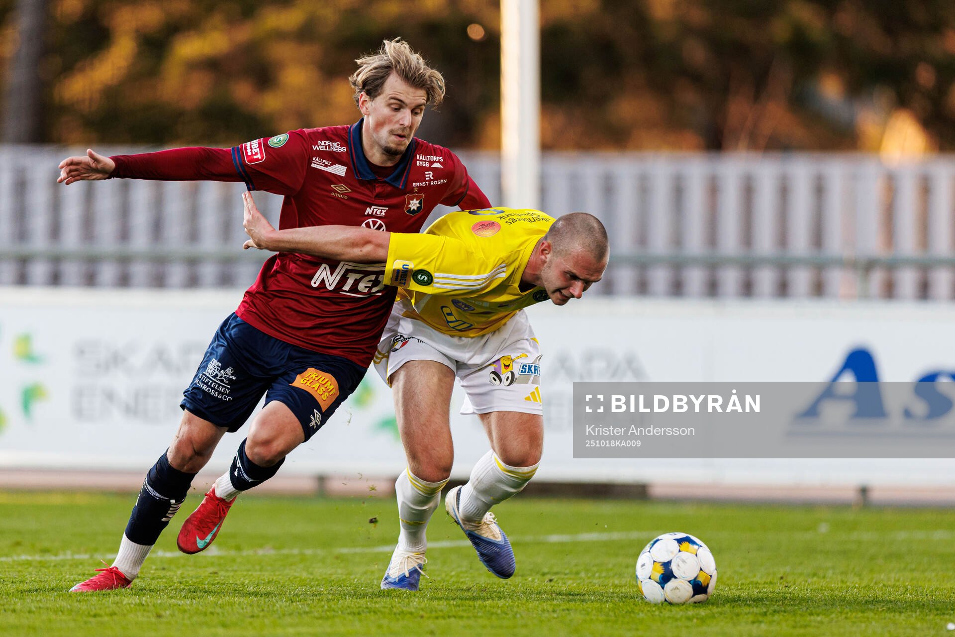 Örgrytes William Hofvander och Falkenbergs Nils Bertilsson