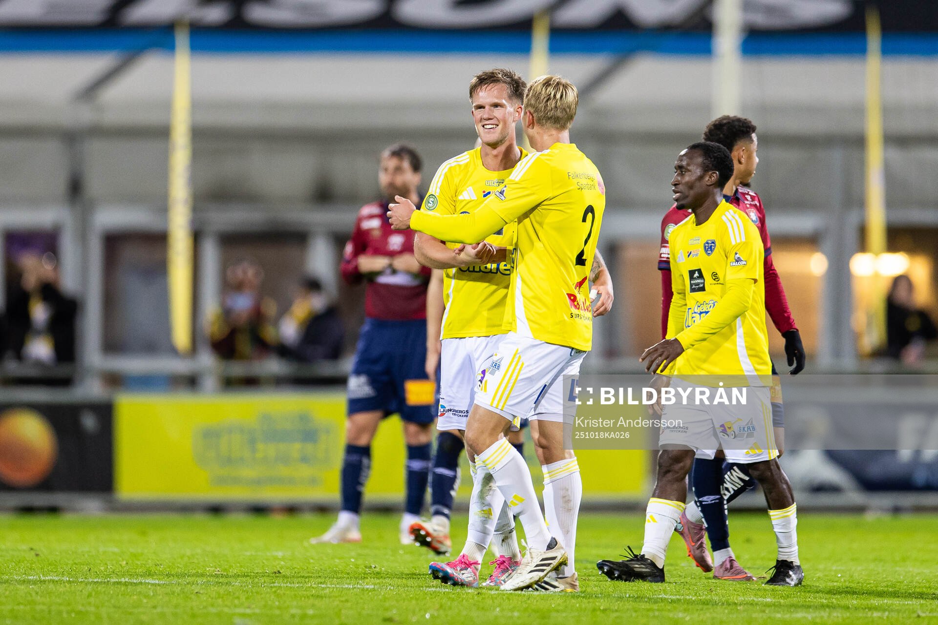Falkenbergs Tim Stålheden jublar