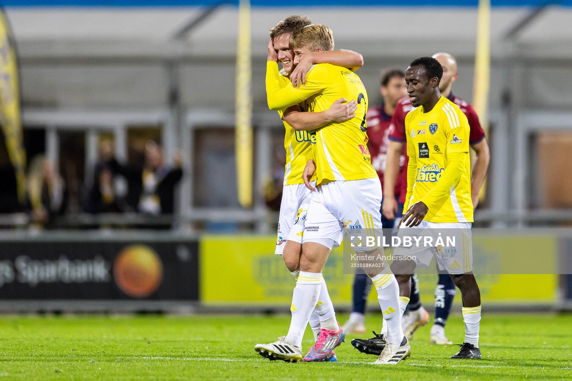 Falkenbergs Tim Stålheden jublar