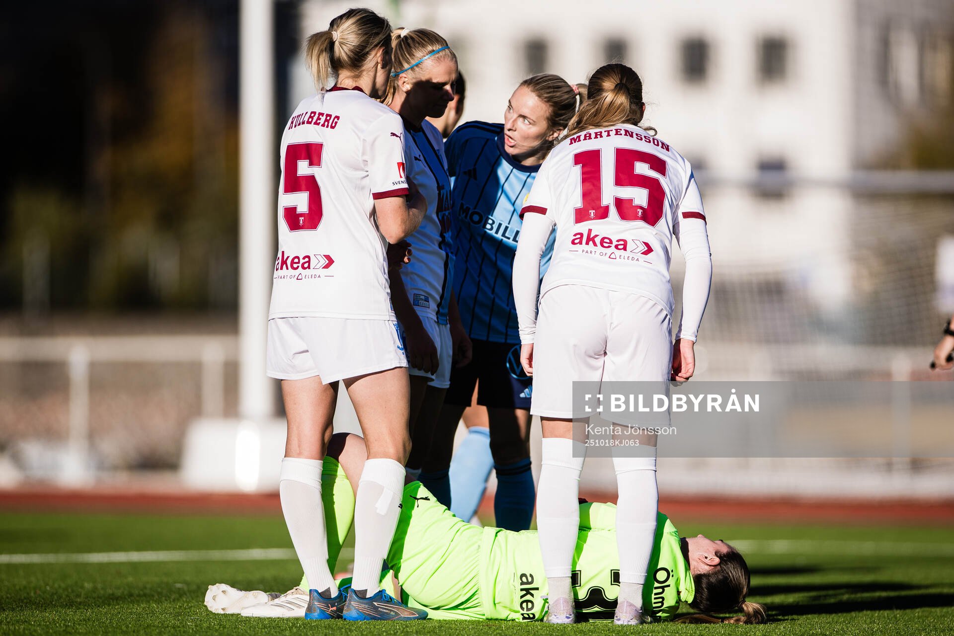 Malmö FFs målvakt Moa Öhman har ont