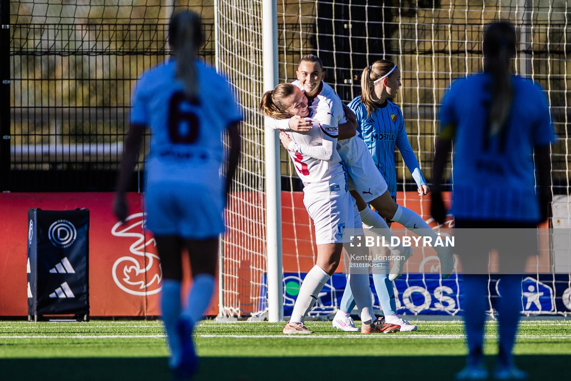 Malmö FFs Beatrice Persson jublar