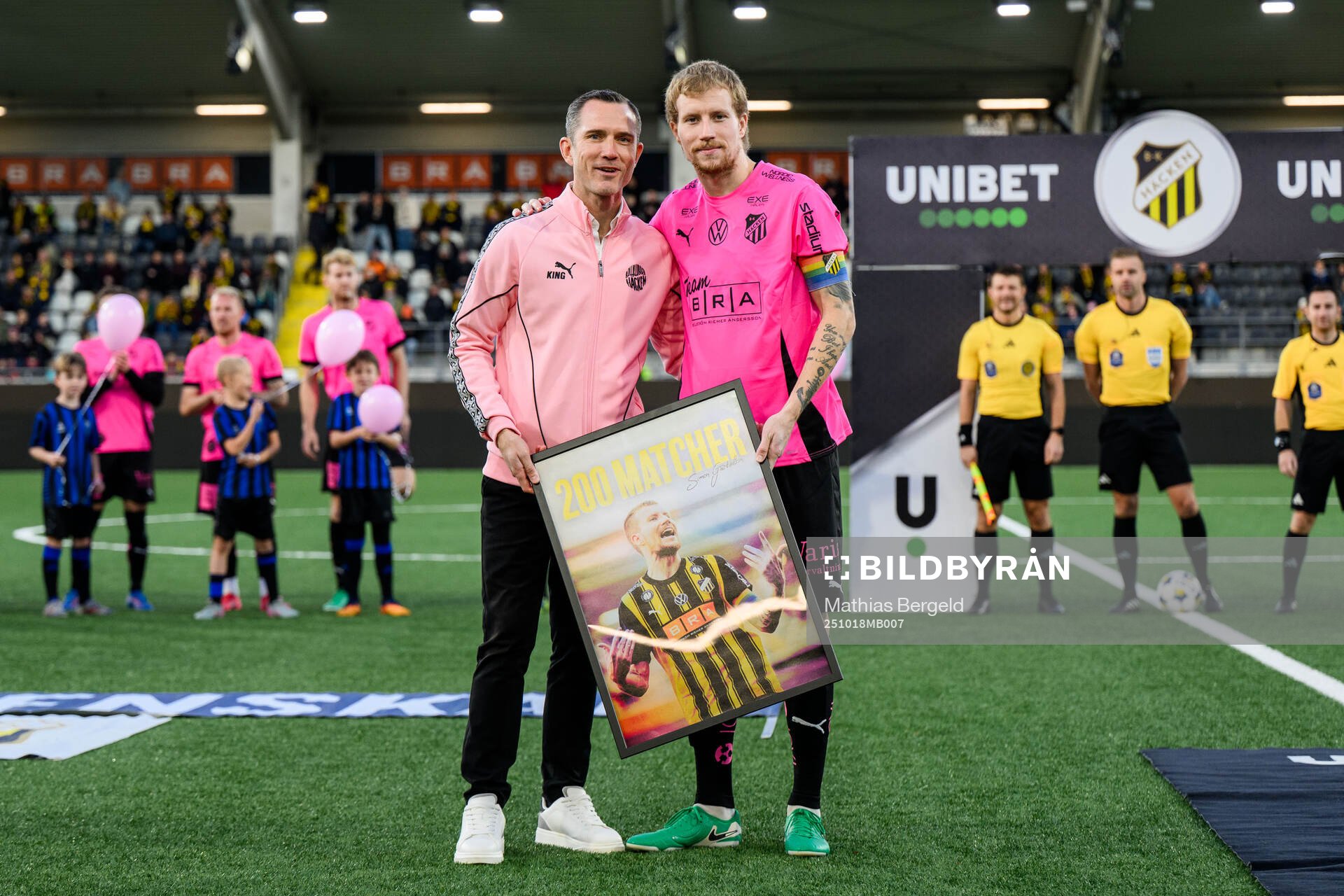 Häckens fotbollschef Martin Eriksson uppmärksammar Simon