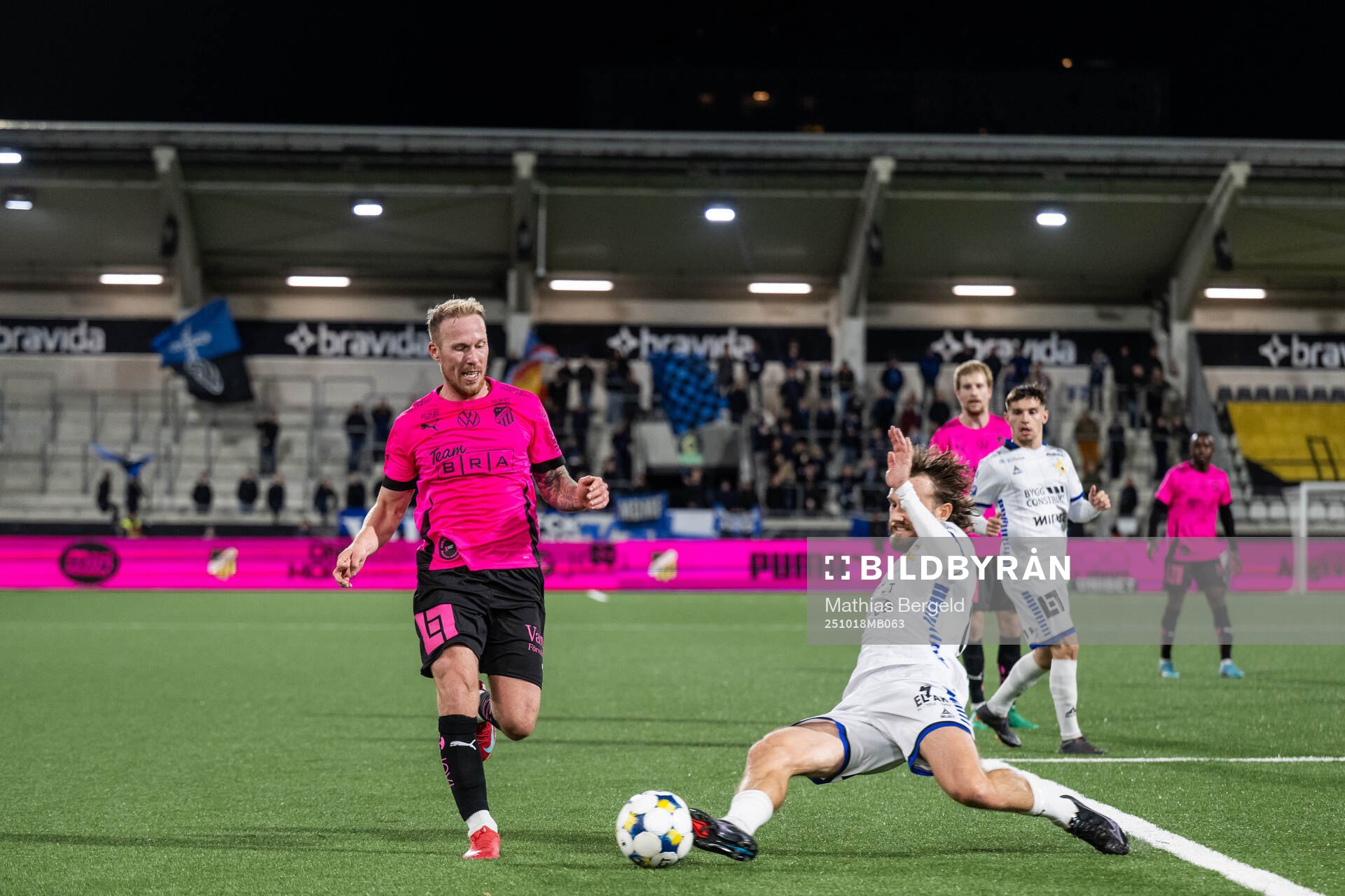 Häckens Mikkel Rygaard Jensen och Sirius Simon Sandberg