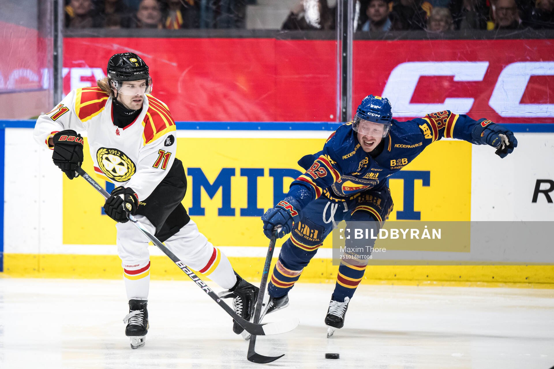Brynäs Axel Jonsson-Fjällby och Djurgårdens Colby Sissons