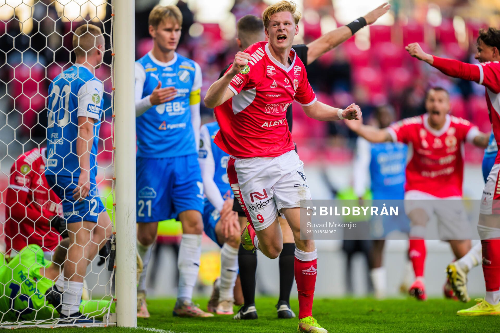 Kalmars Malcolm Stolt jublar