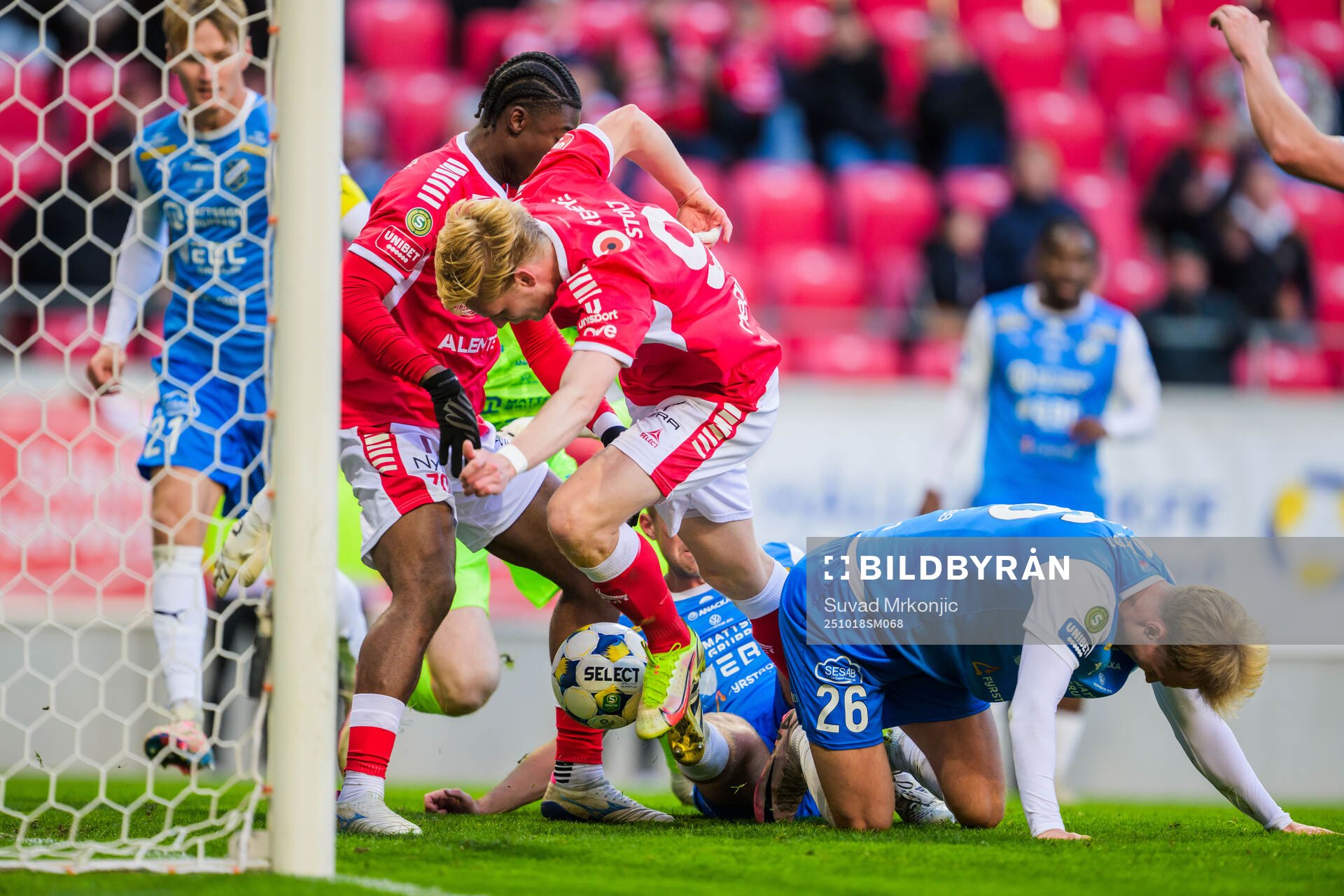 Kalmars Malcolm Stolt gör här 1-1