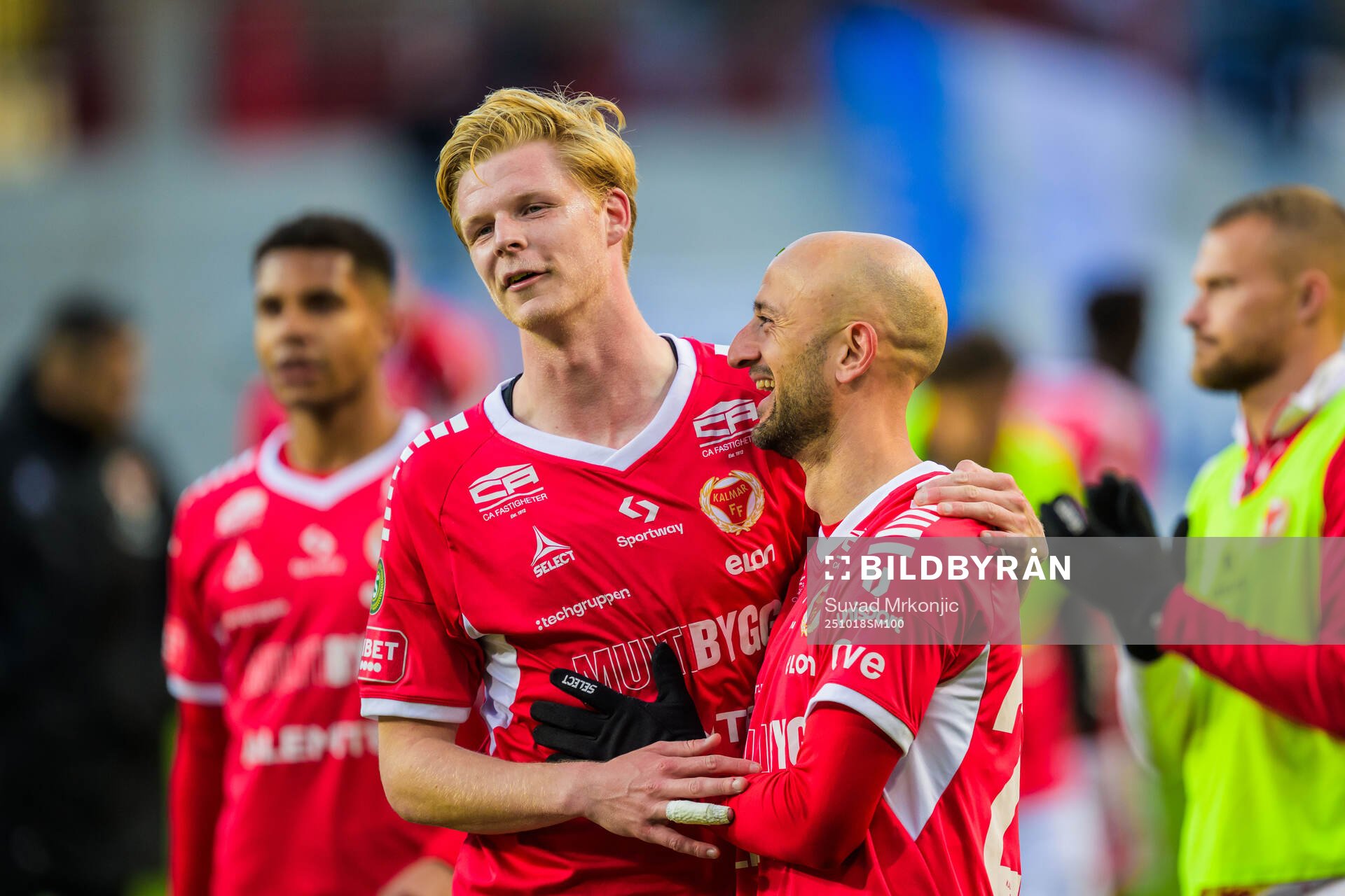 Kalmars Malcolm Stolt och Robert Gojani jublar
