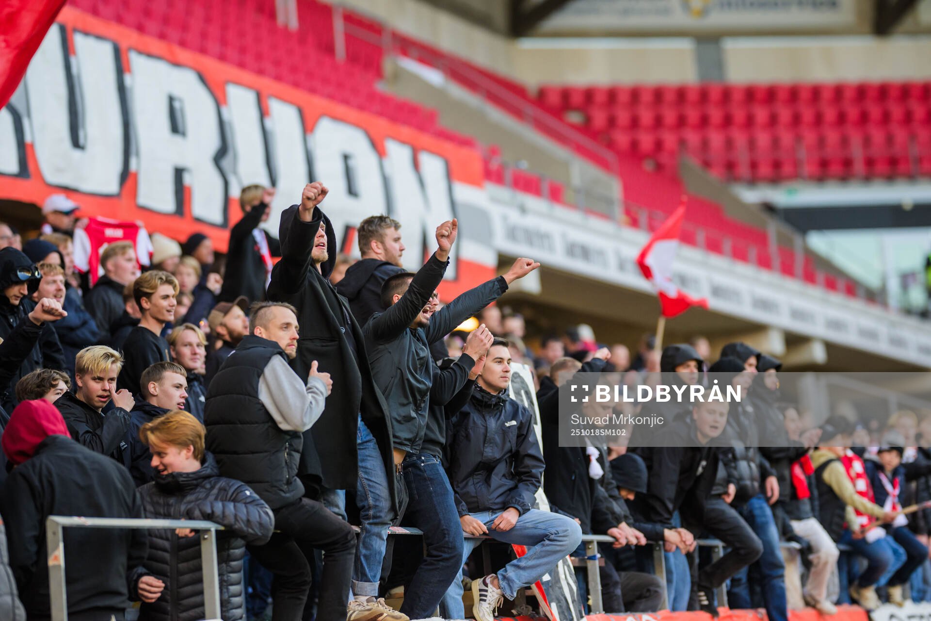 Kalmar supportrar jublar