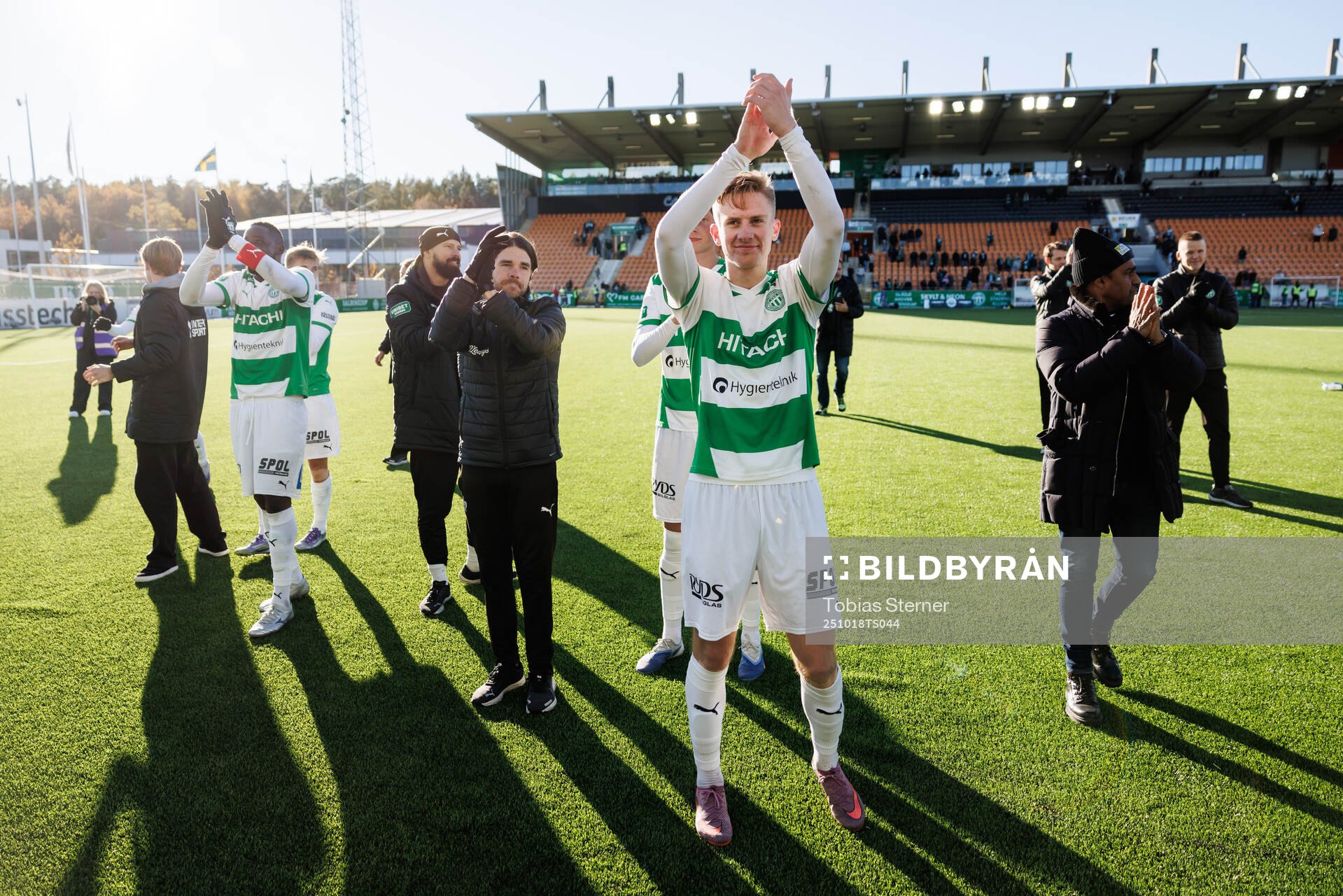 Västerås Karl Gunnarsson jublar