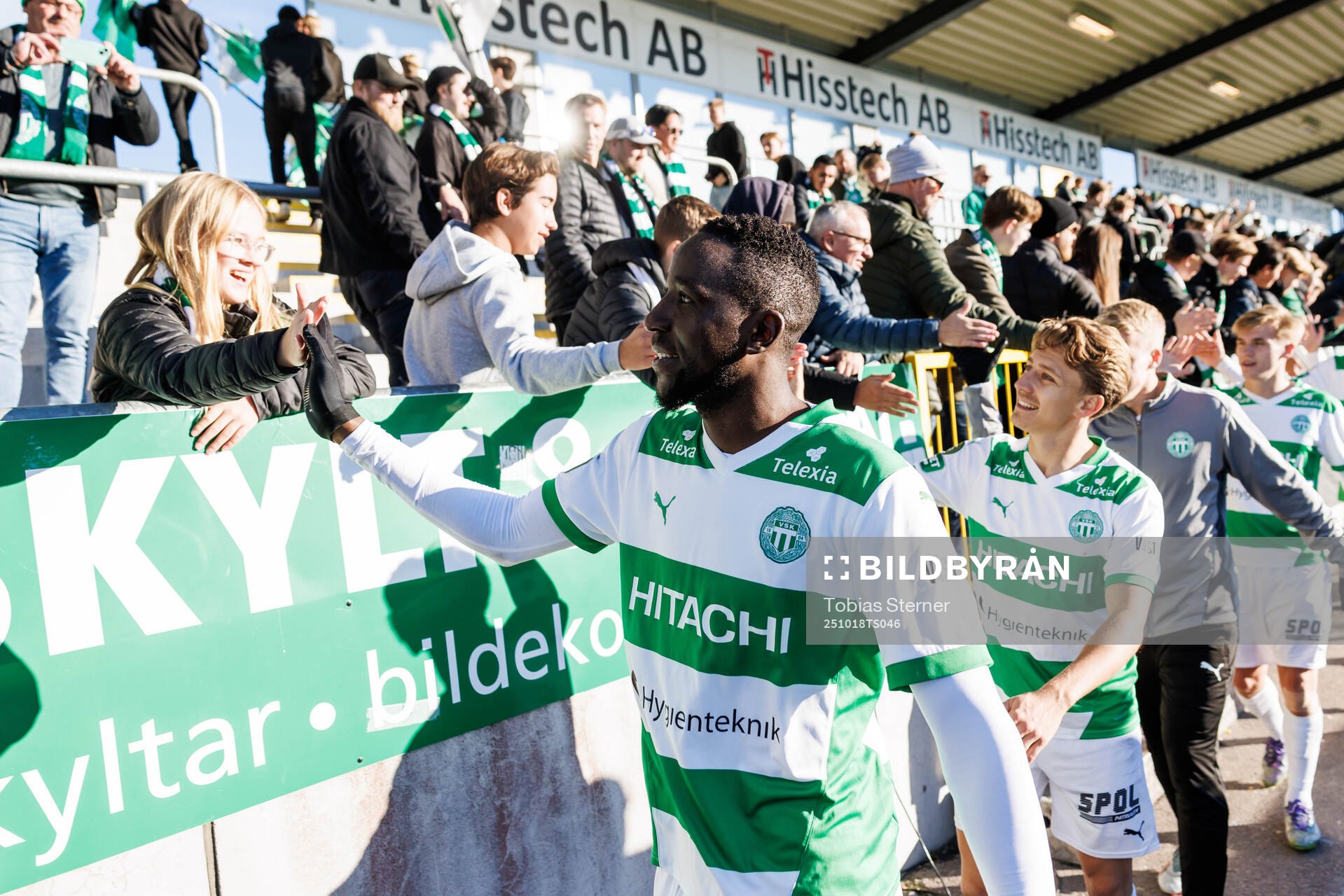 Västerås Frederic Nsabiyumva jublar