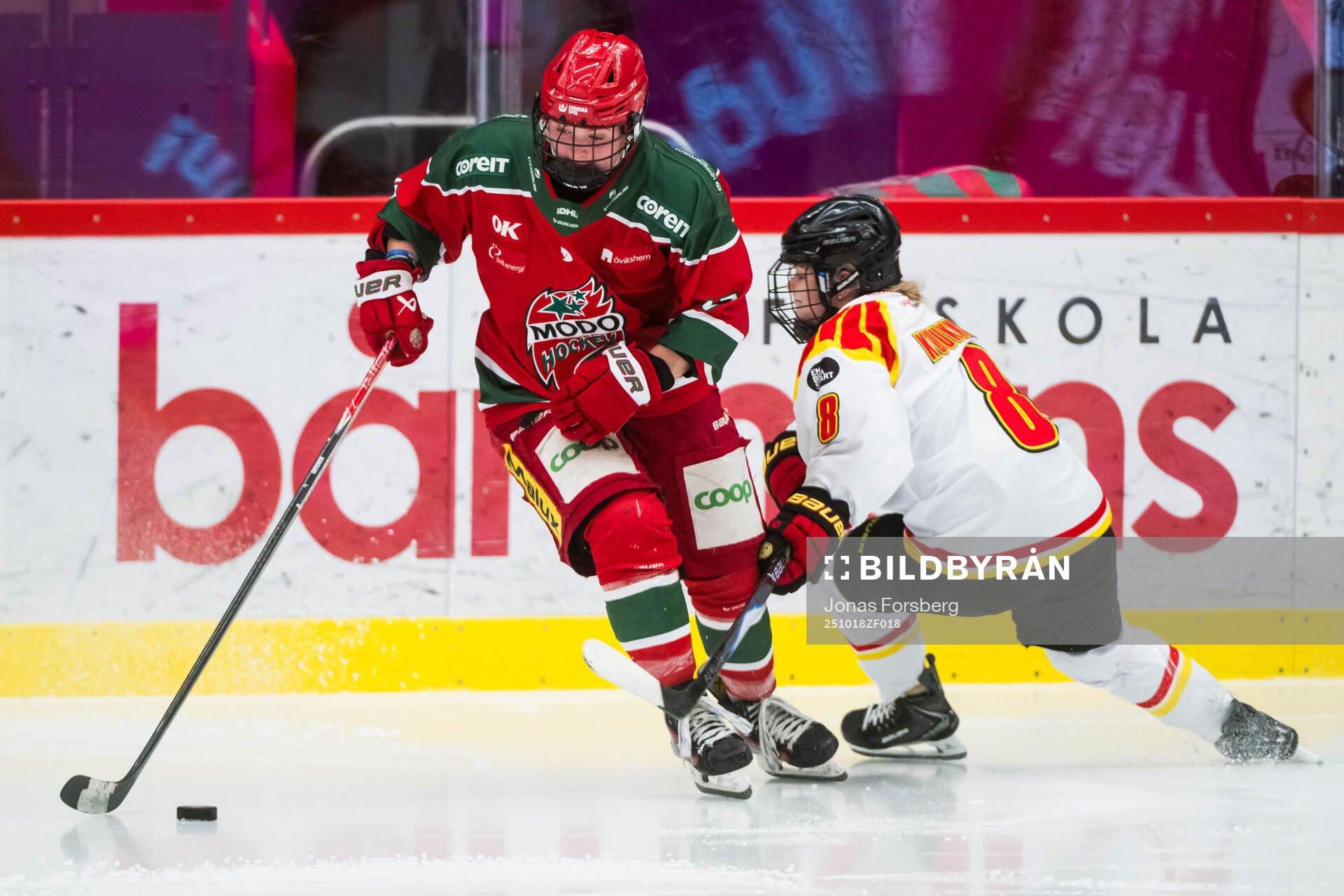 Modos Linnéa Andersson och Brynäs Oona Koukkula