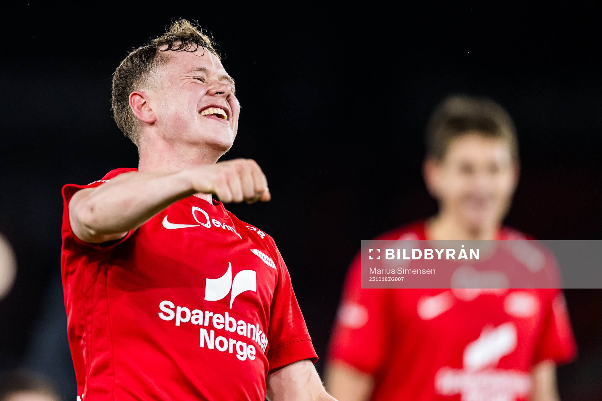 Eggert Aron Gudmundsson of Brann celebrates