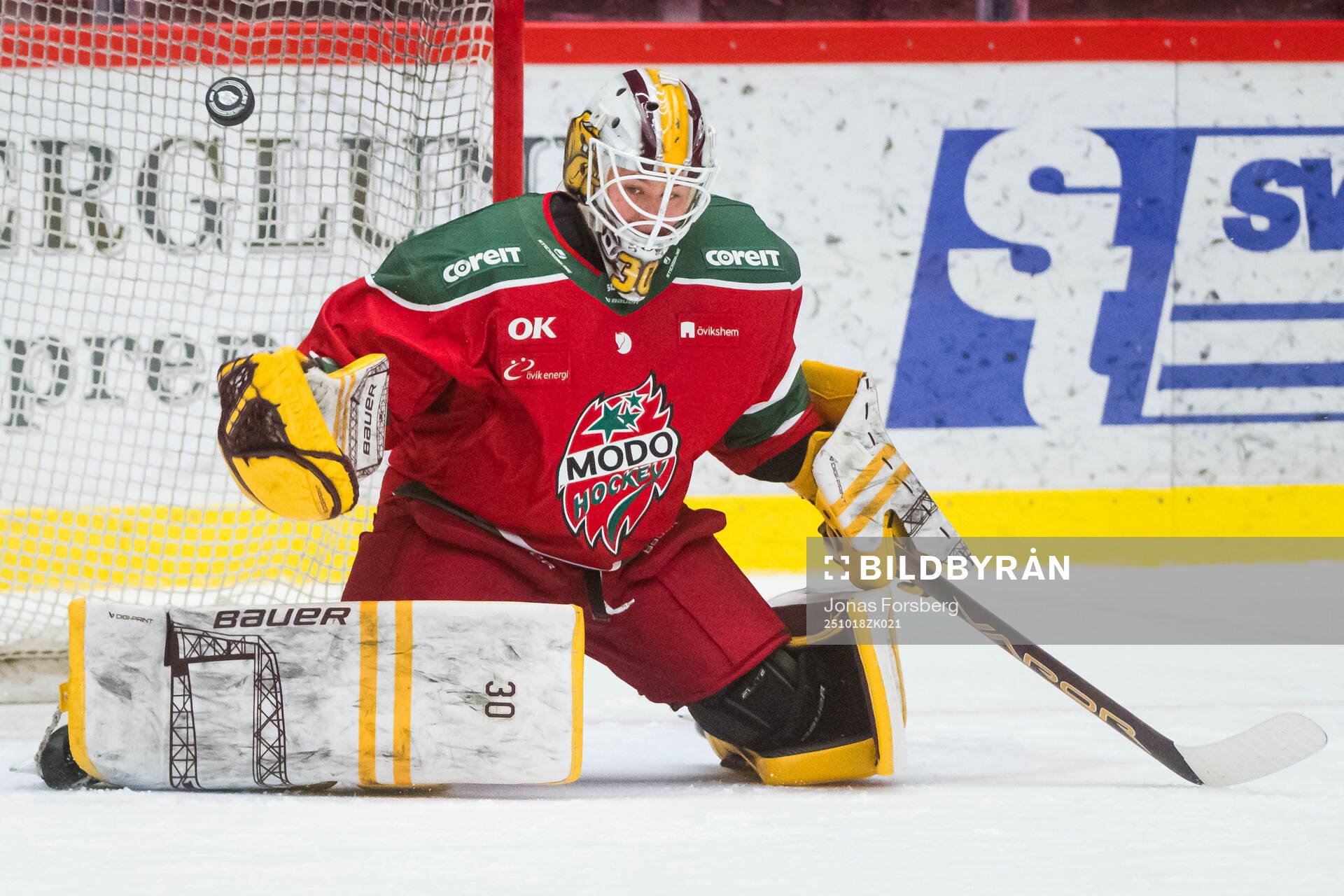 Modos målvakt Tindra Holm