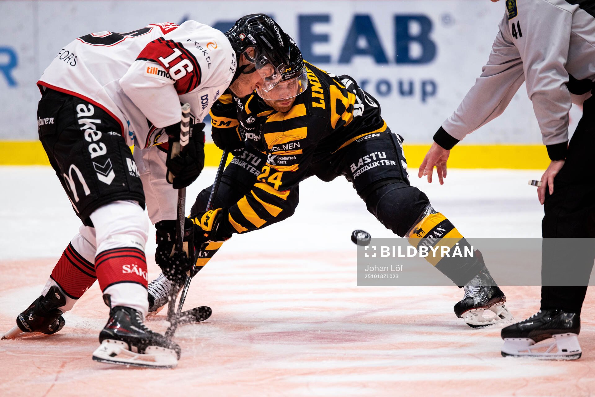 Malmö Redhawks Maximilian Eisenmenger och Skellefteås