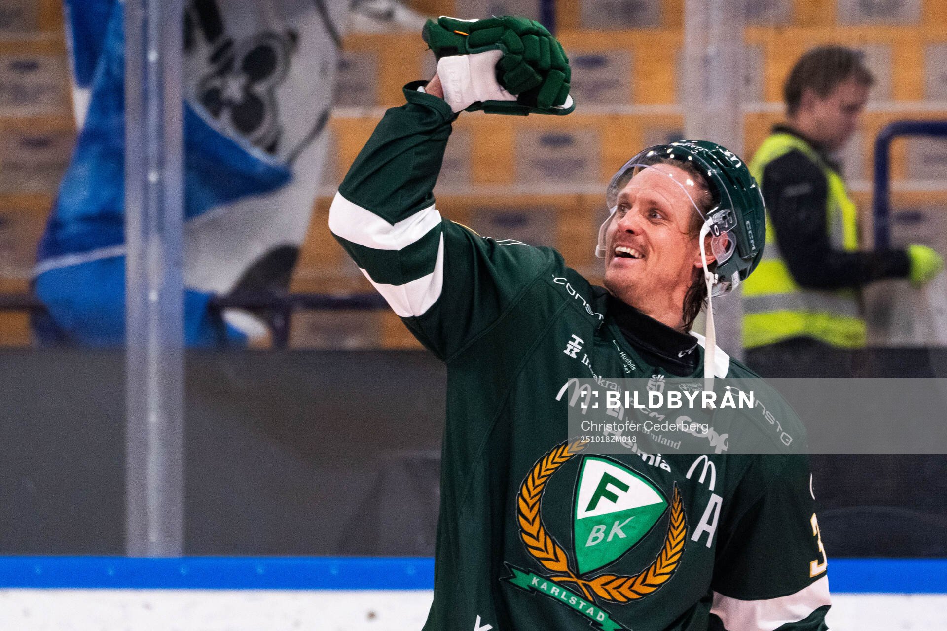 Färjestads Magnus Nygren jublar