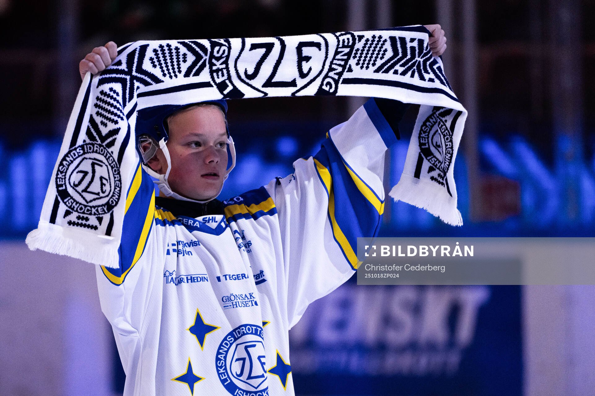 innan ishockeymatchen i SHL mellan Leksand och Färjestad