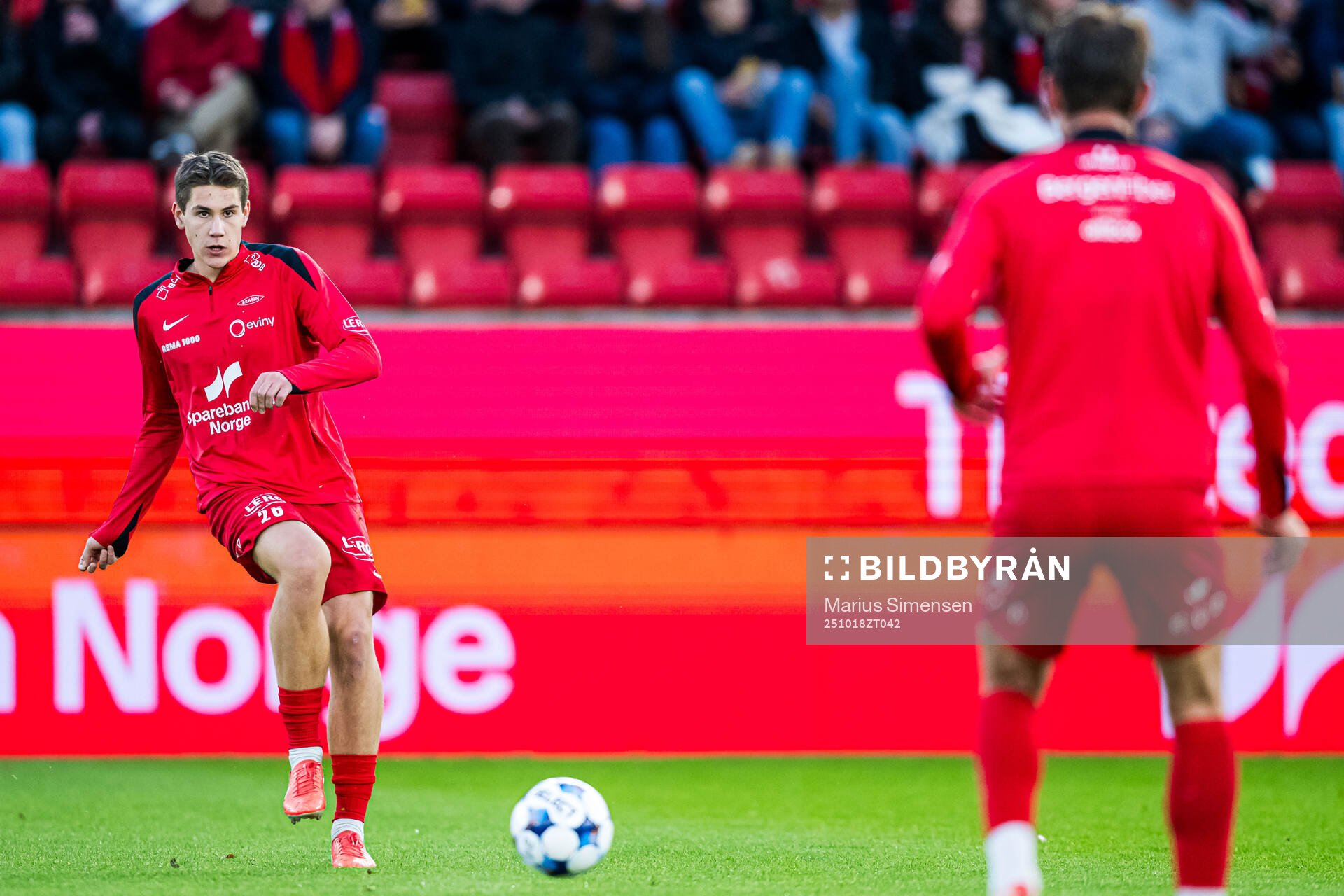 Eivind Helland of Brann warms up