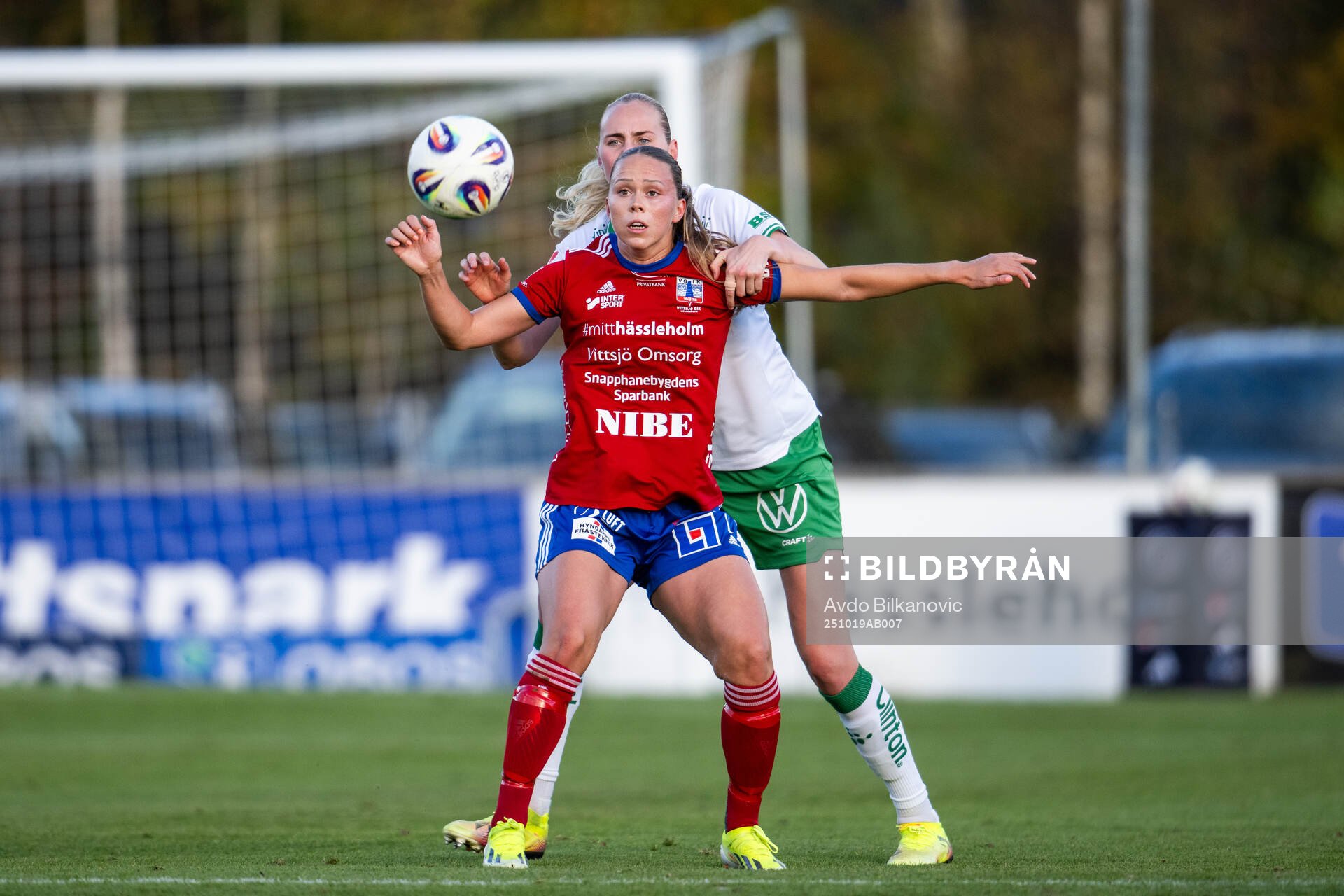 Vittsjös Hanna Ekengren och Hammarbys Emilie Bragstad