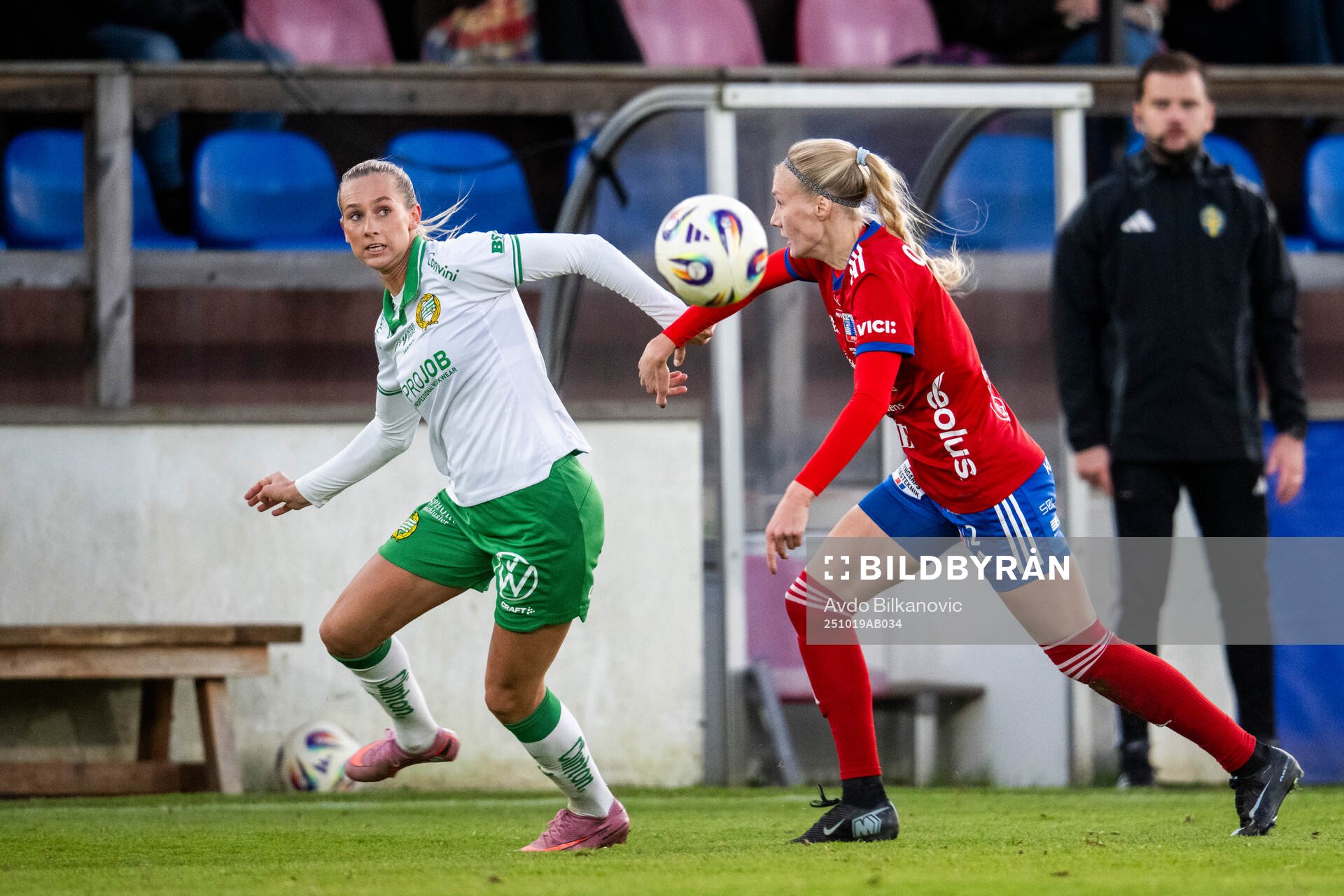 Vittsjös Sanni Ojanen och Hammarbys Ellen Wangerheim