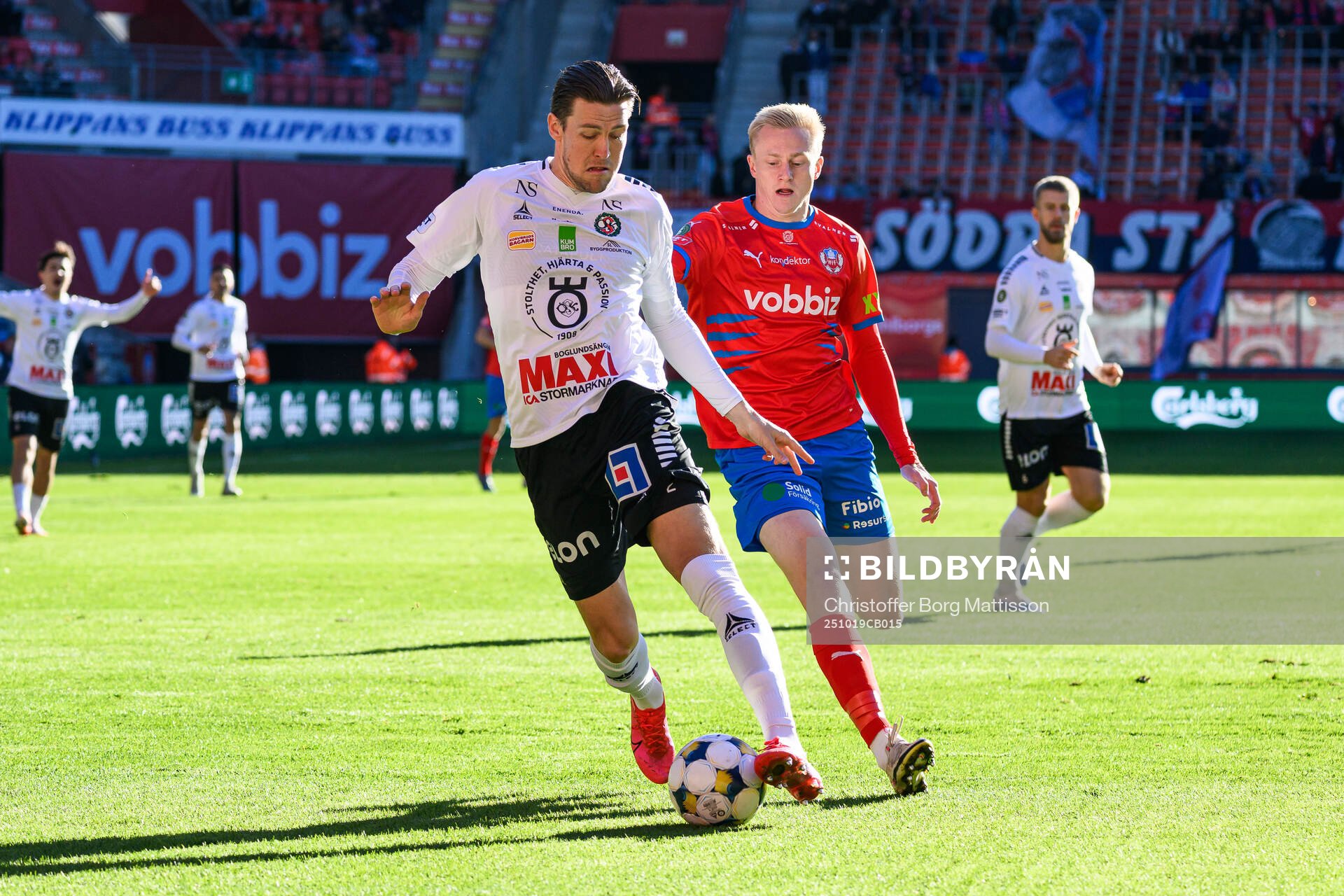 Örebros John Stenberg och Helsingborgs Oscar Aga