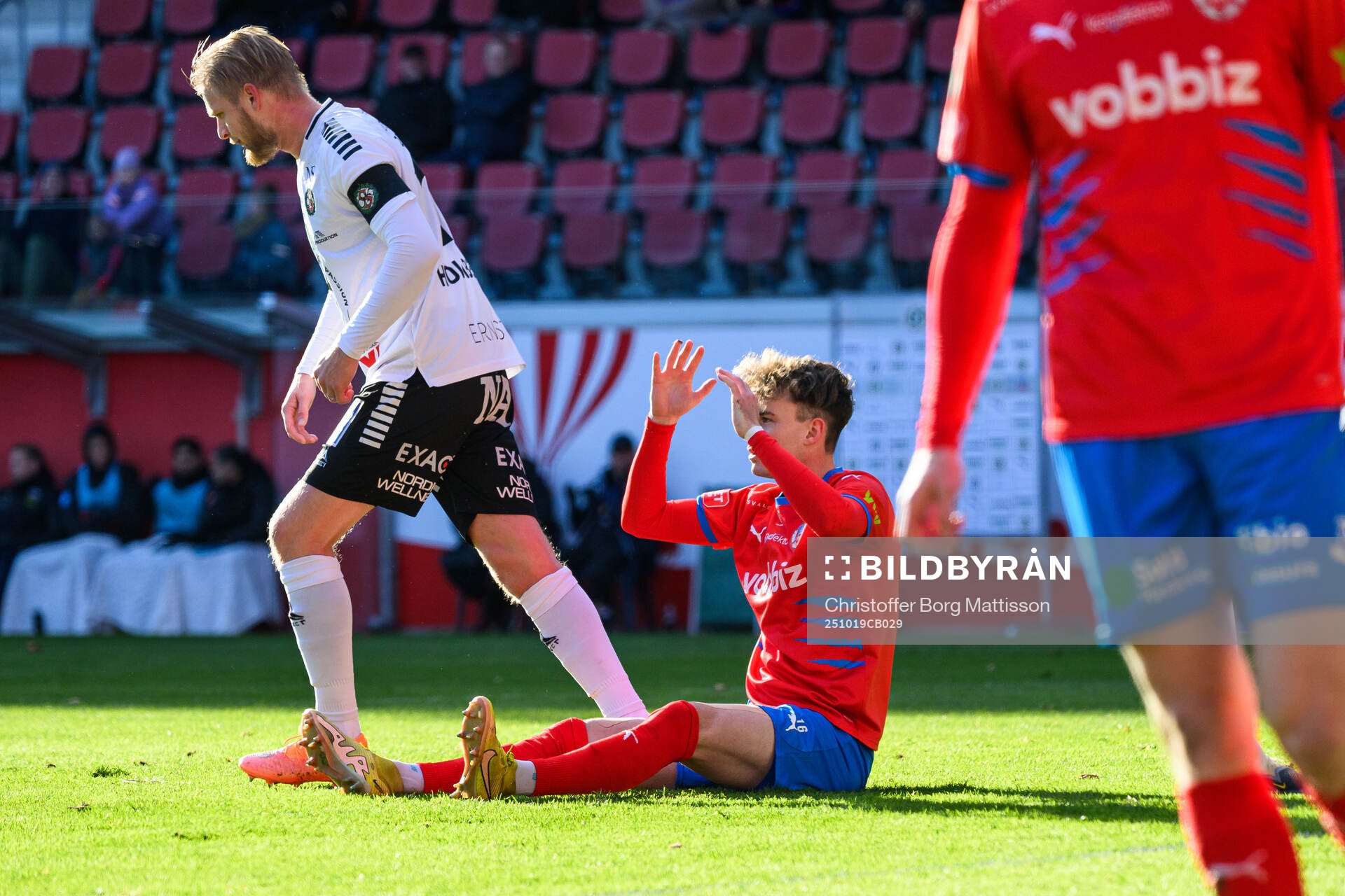 Och Helsingborgs Alexander Johansson deppar