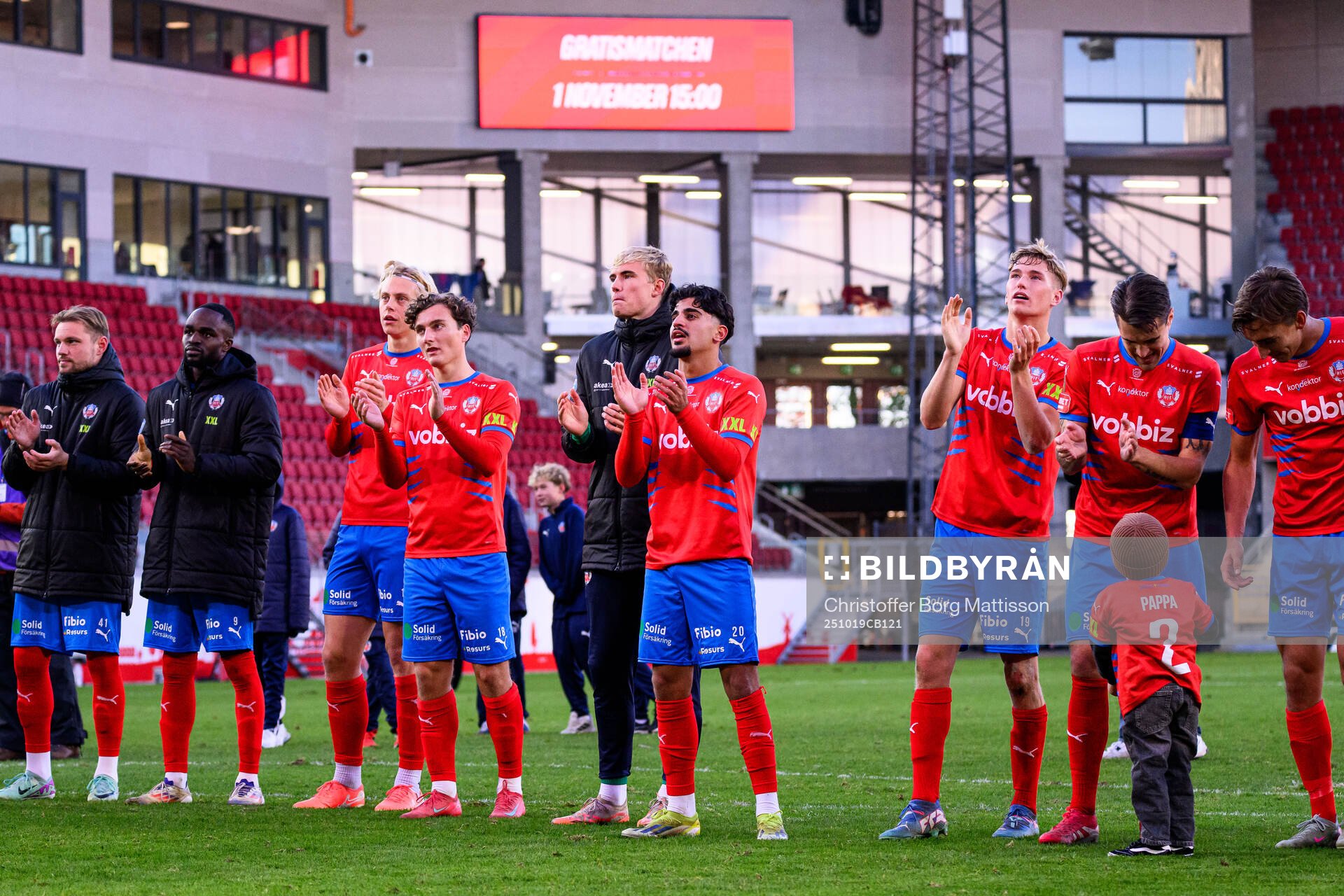 Helsingborgs spelare jublar