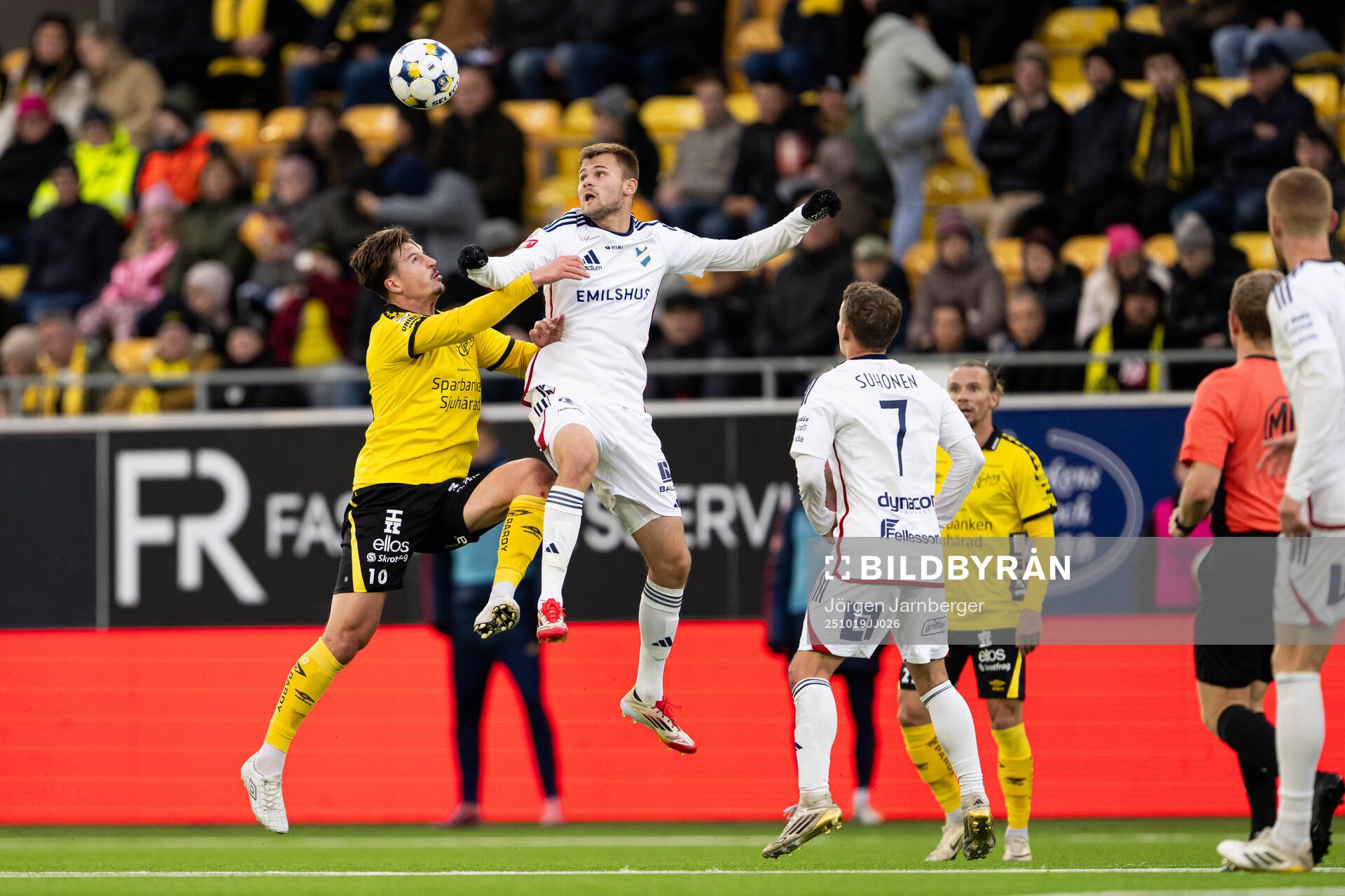 Elfsborgs Simon Olsson och Östers Oscar Uddenäs