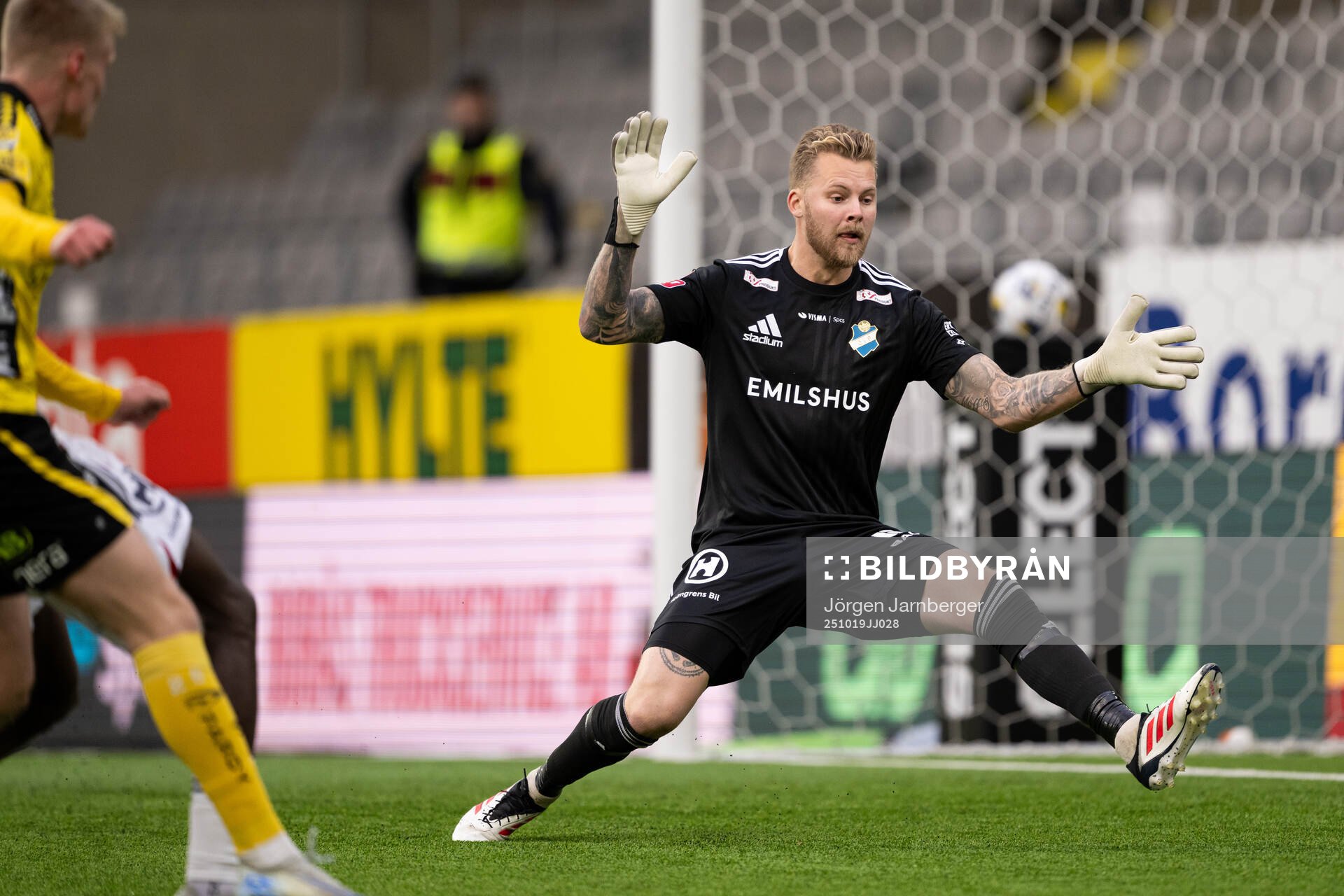 Östers målvakt Robin Wallinder