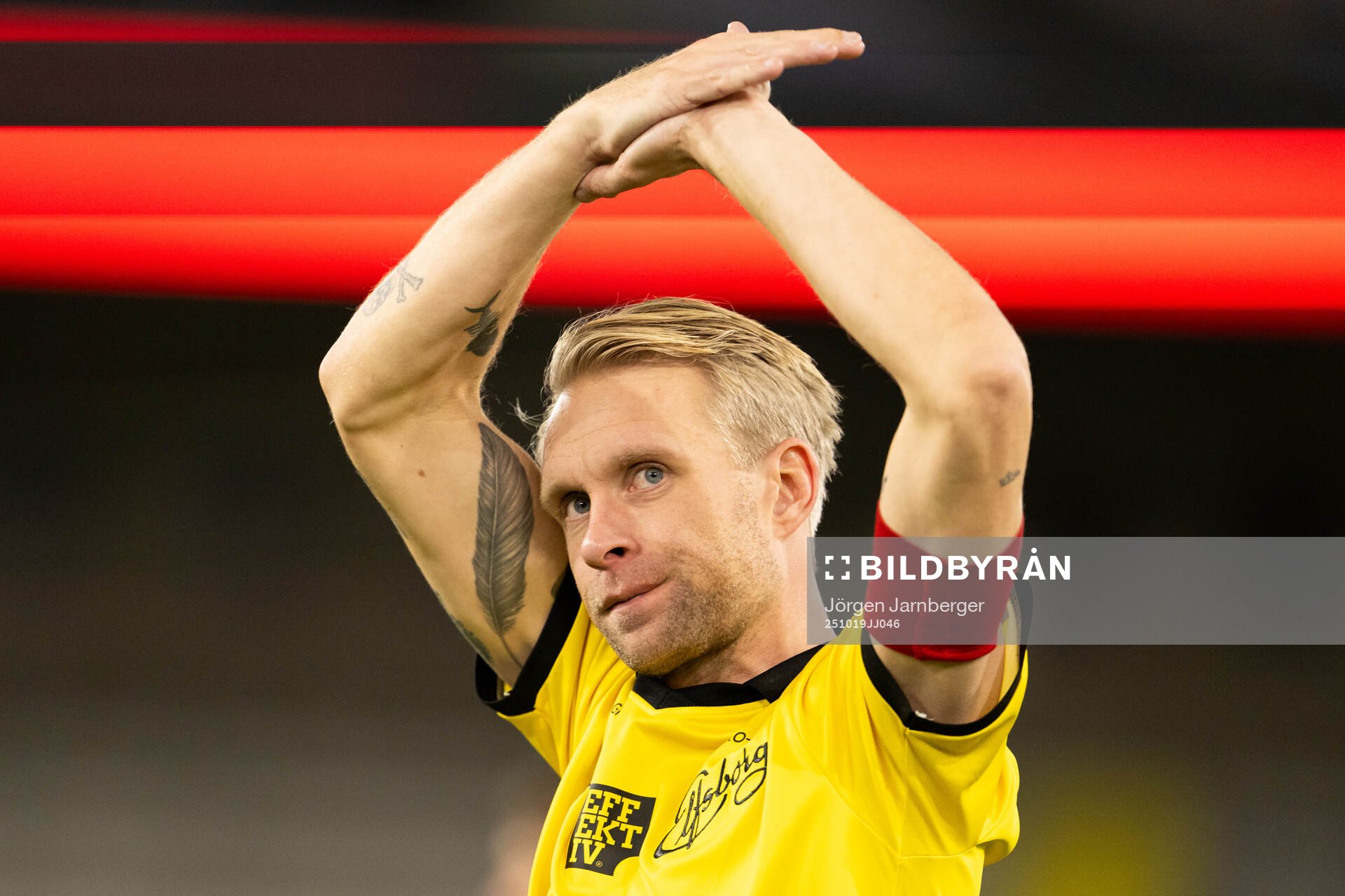 Elfsborgs Johan Larsson jublar