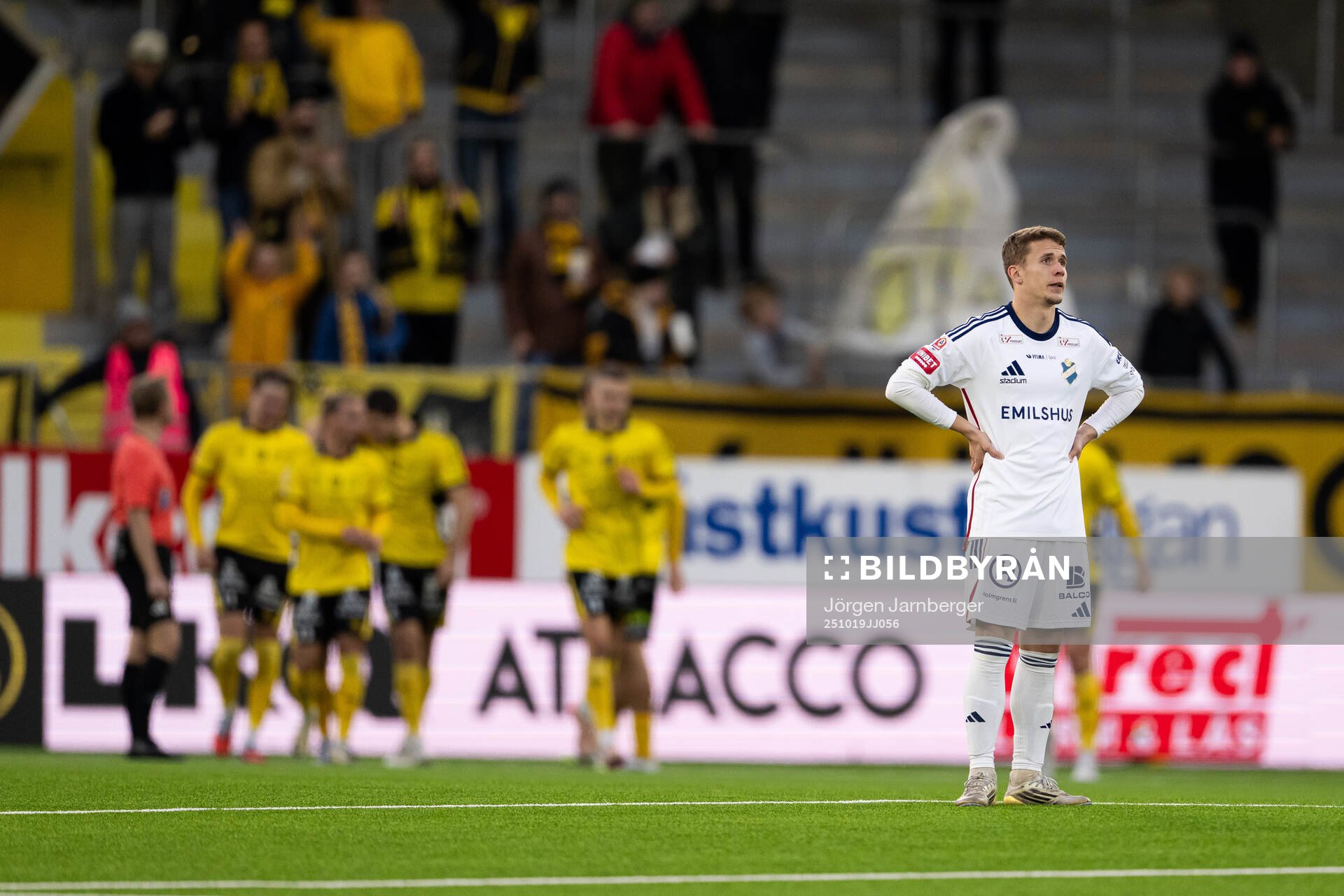 Östers Anssi Suhonen deppar