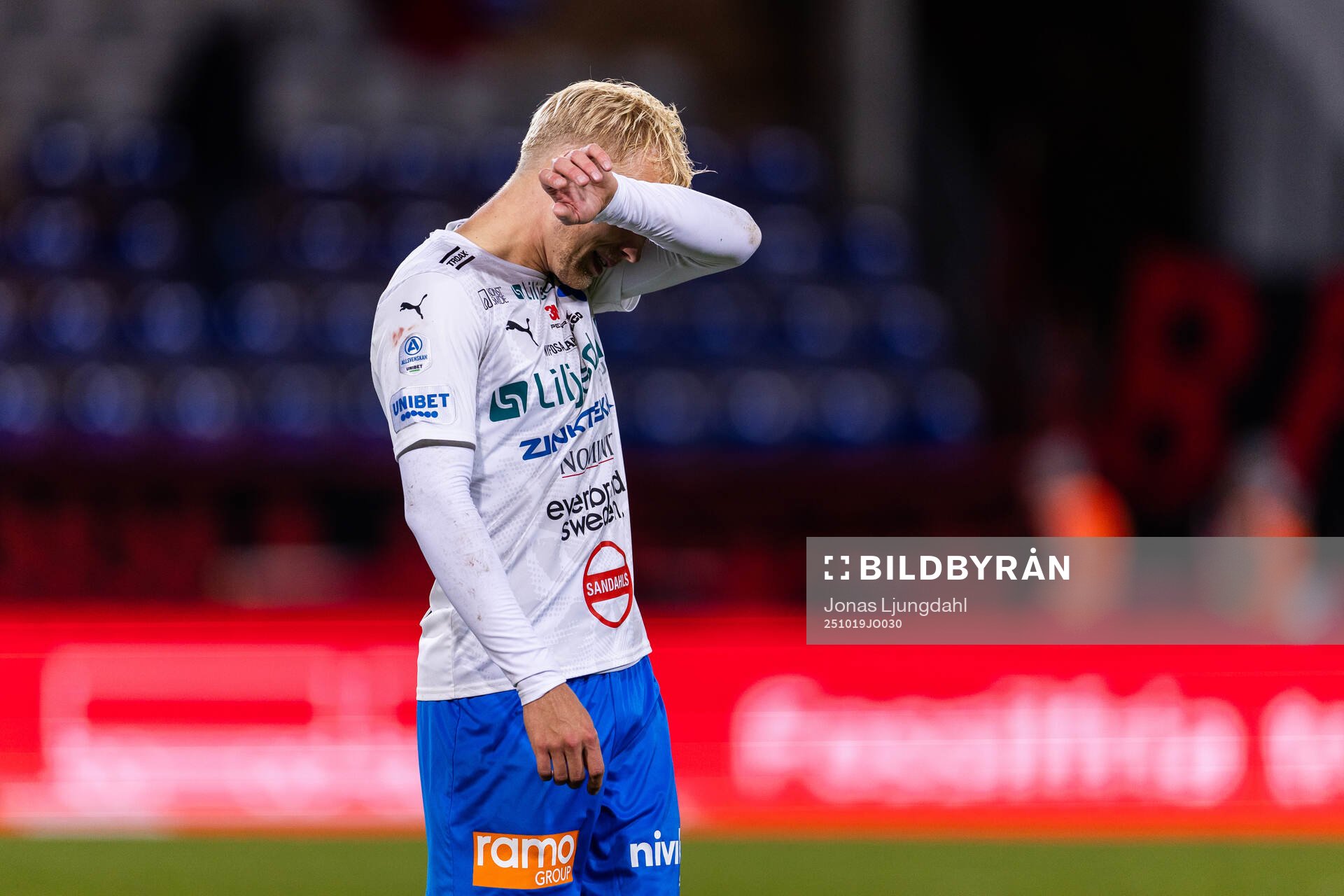 Värnamos Victor Larsson deppar