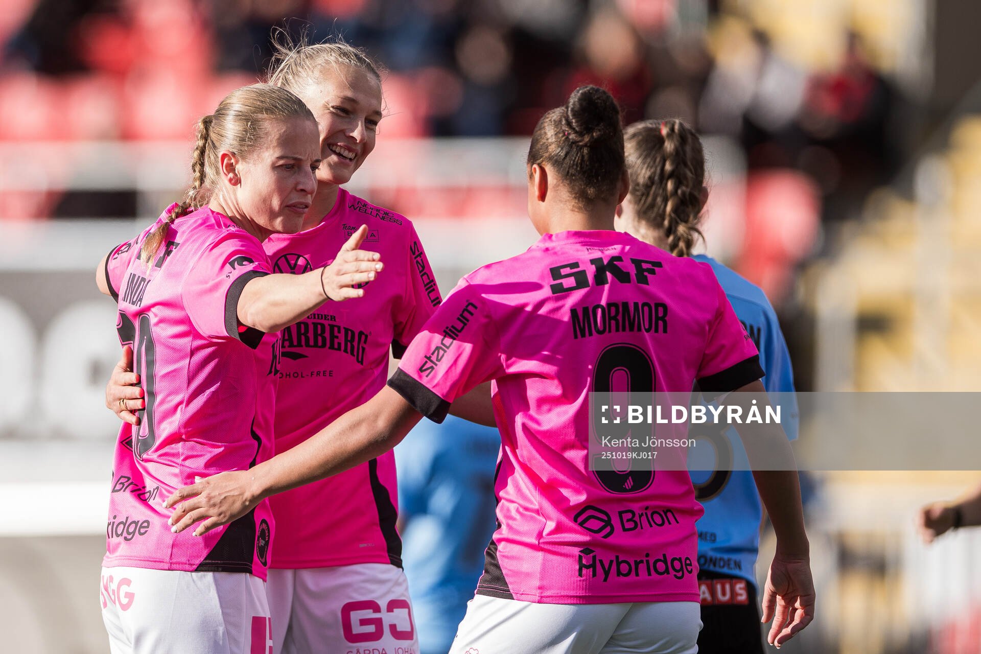 Häckens Anna Anvegård, Stine Sandbech och Felicia