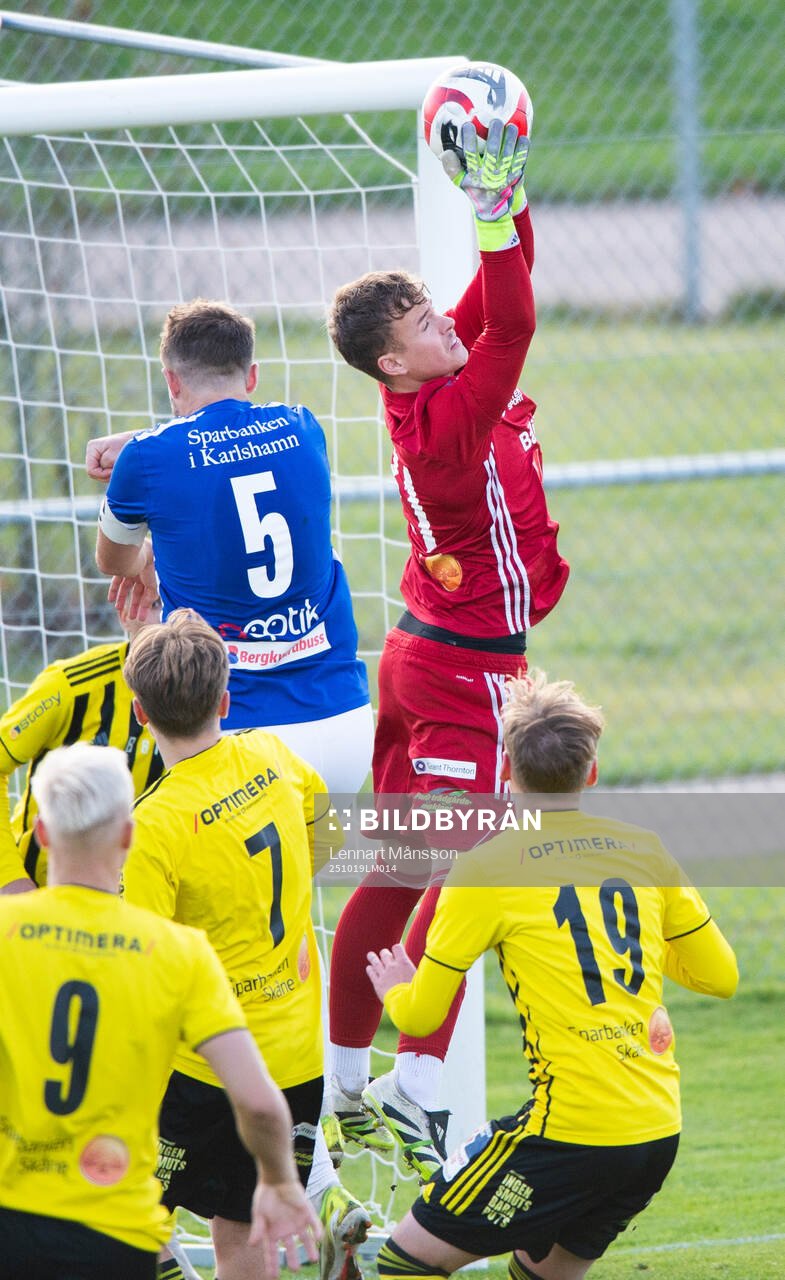 IFK Hässleholms målvakt Alve Lind i matchen i division 2
