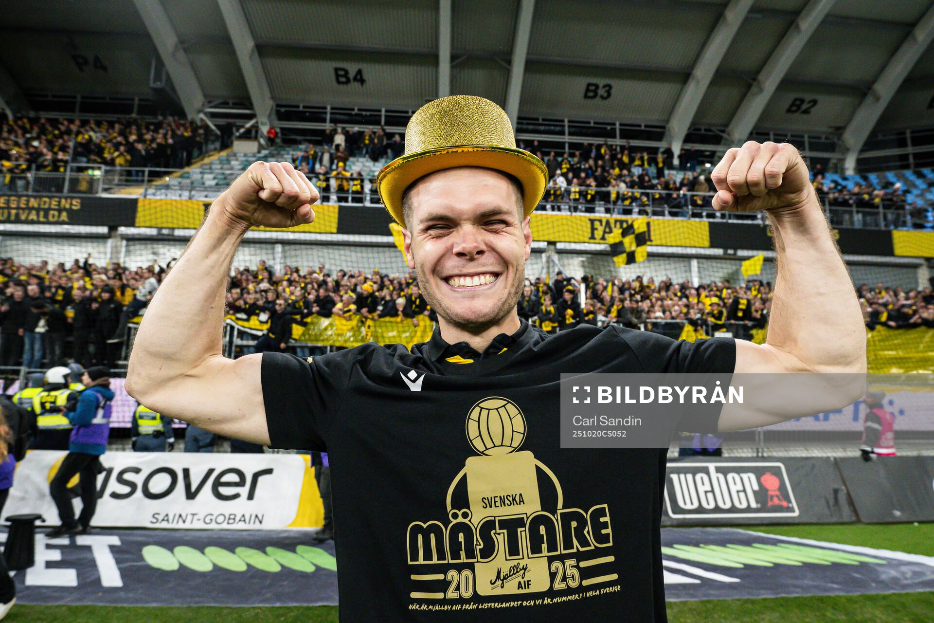 Mjällbys Jacob Bergström jublar