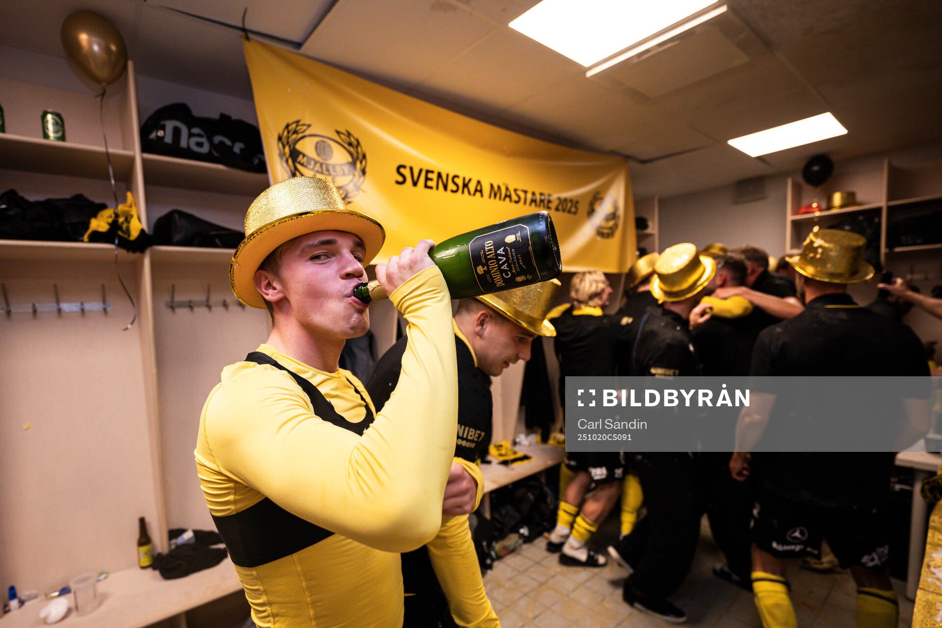 Mjällbys Jeppe Kjaer jublar