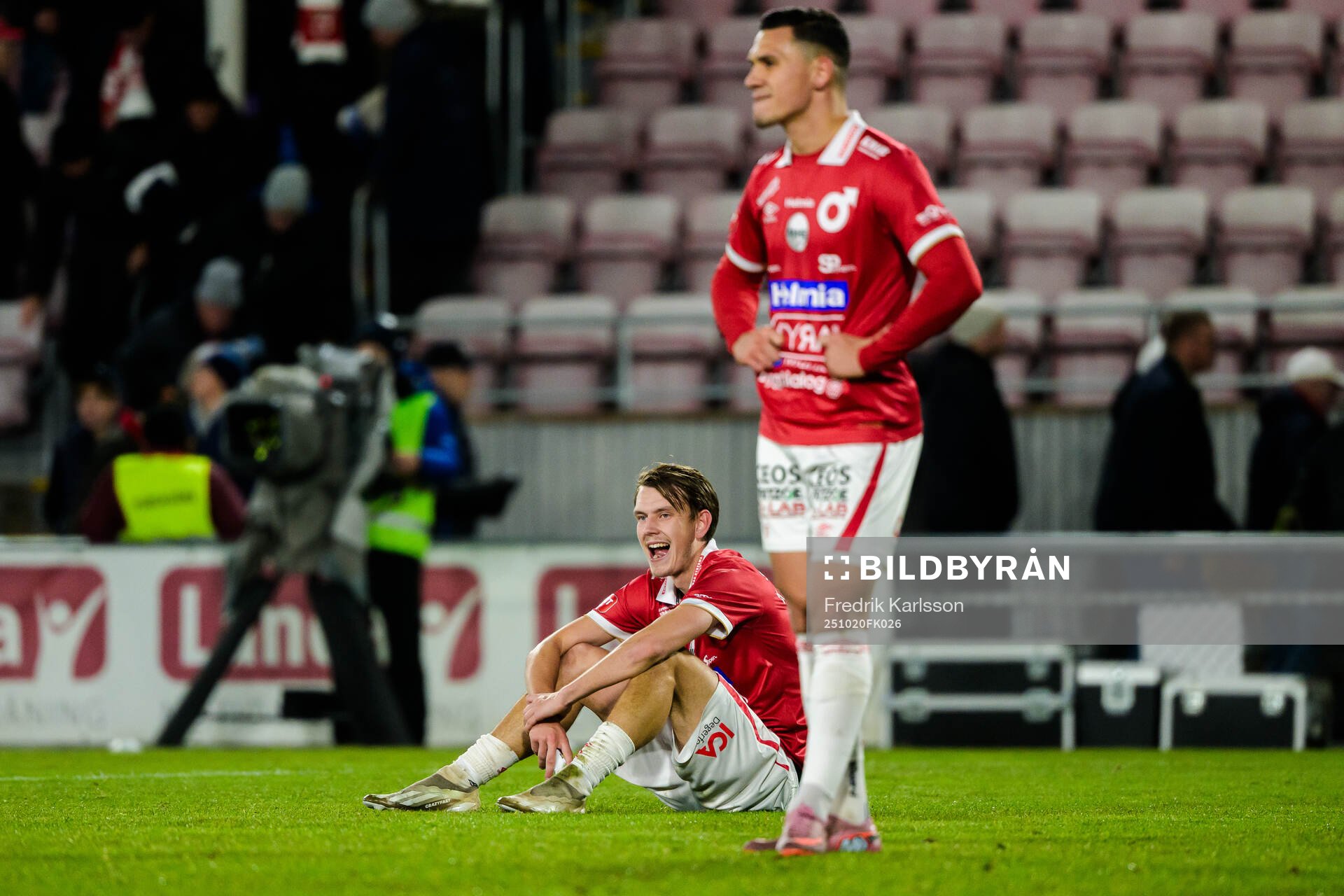 Degerfors Kazper Karlsson deppar