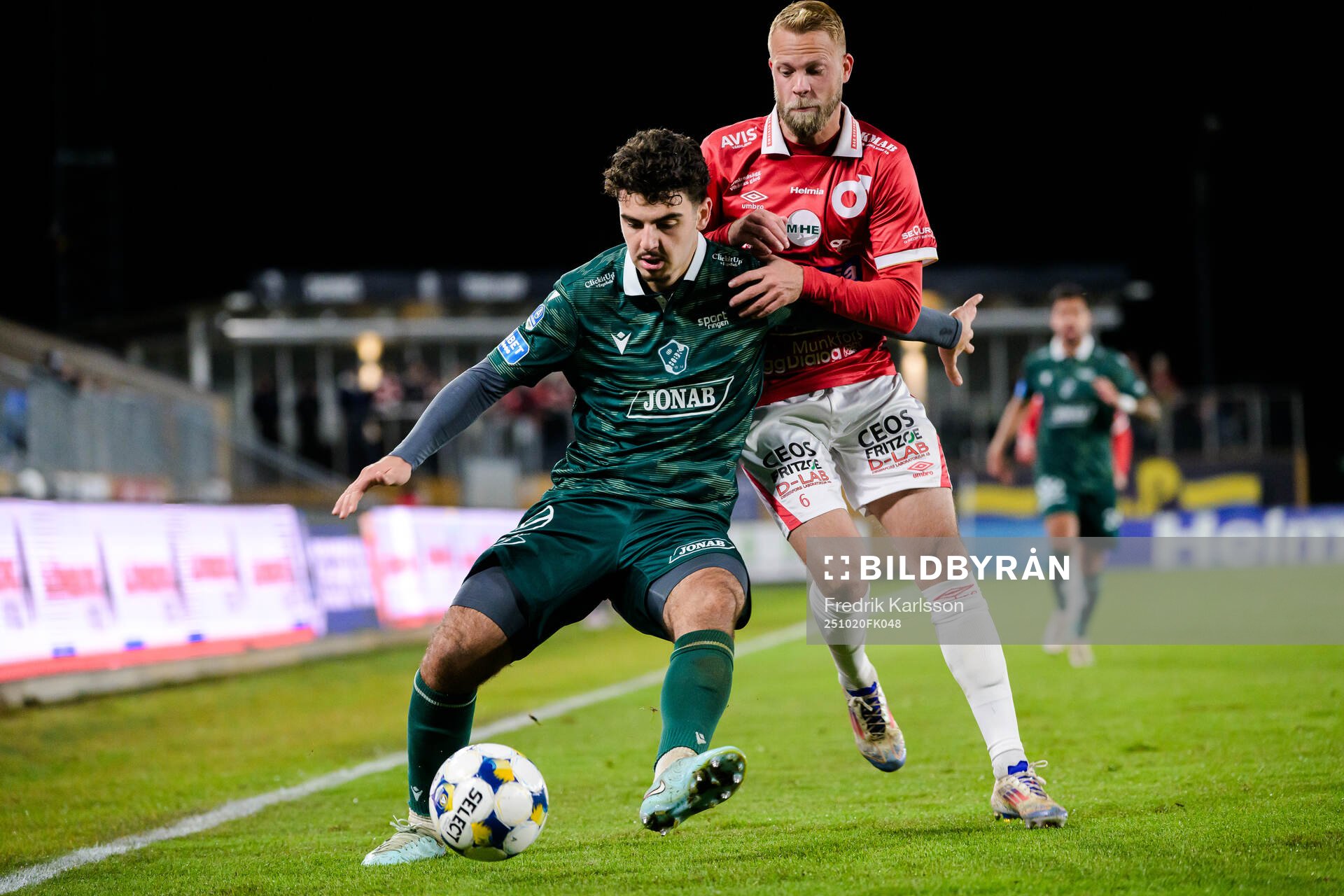 Halmstads Bleon Kurtulus och Degerfors Daniel Sundgren