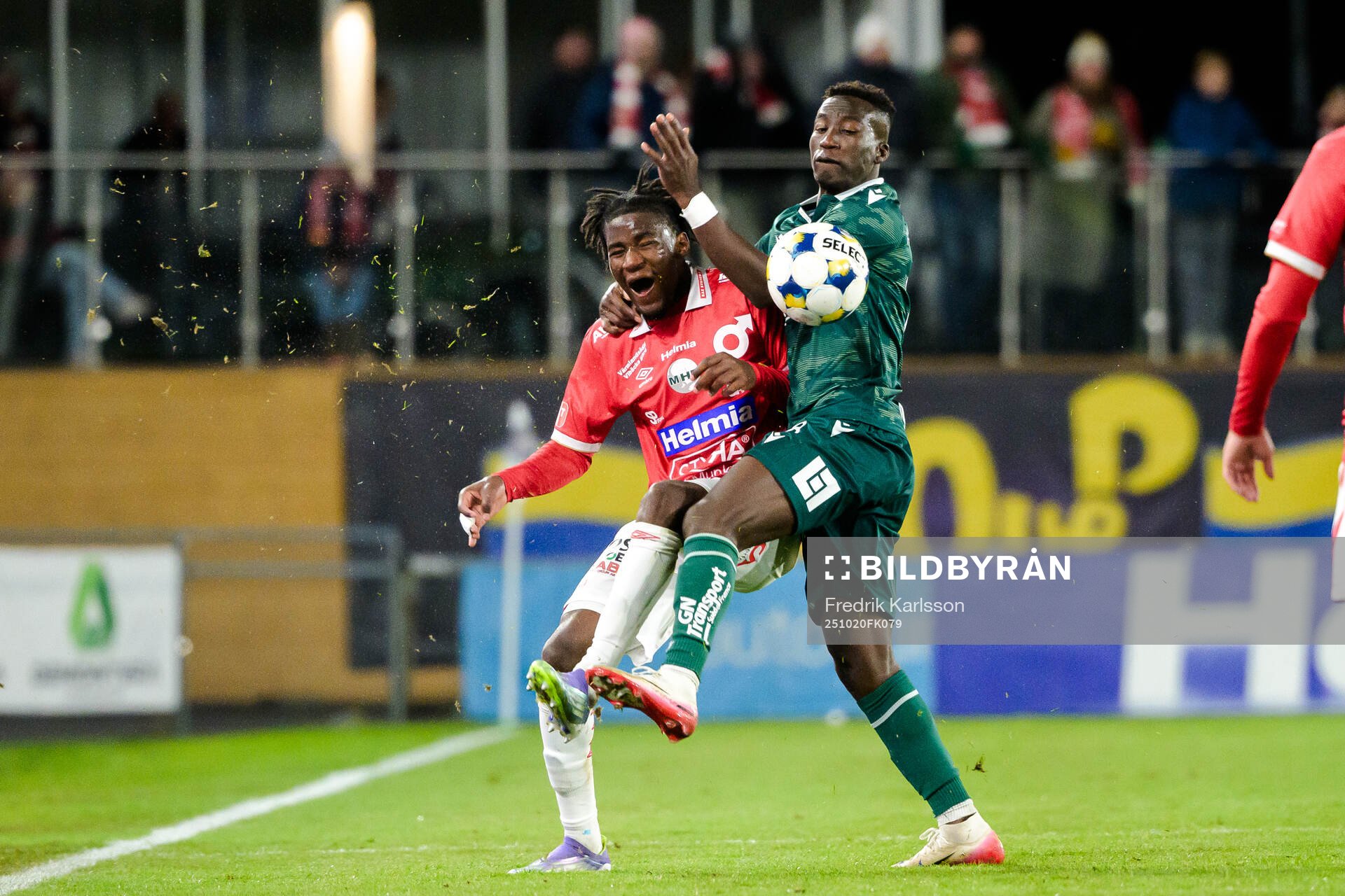 Degerfors Philippe Ndinga Ossiabadjouo och Halmstads Niilo