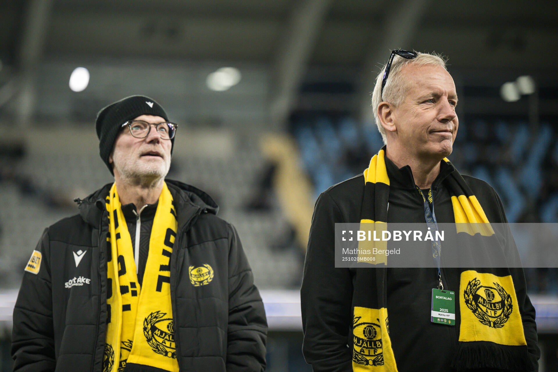 Mjällbys ordförande Magnus Emeus sportchef Hasse Larsson