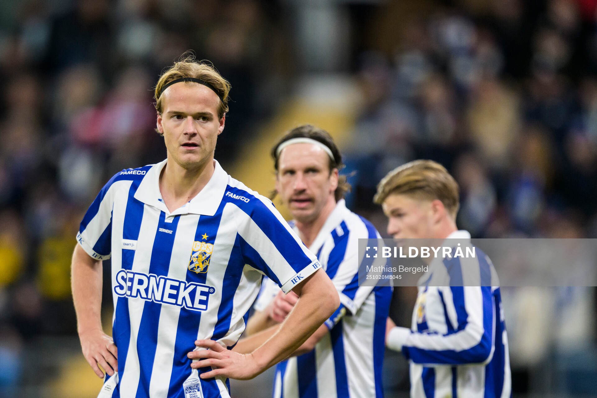 IFK Göteborgs August Erlingmark deppar