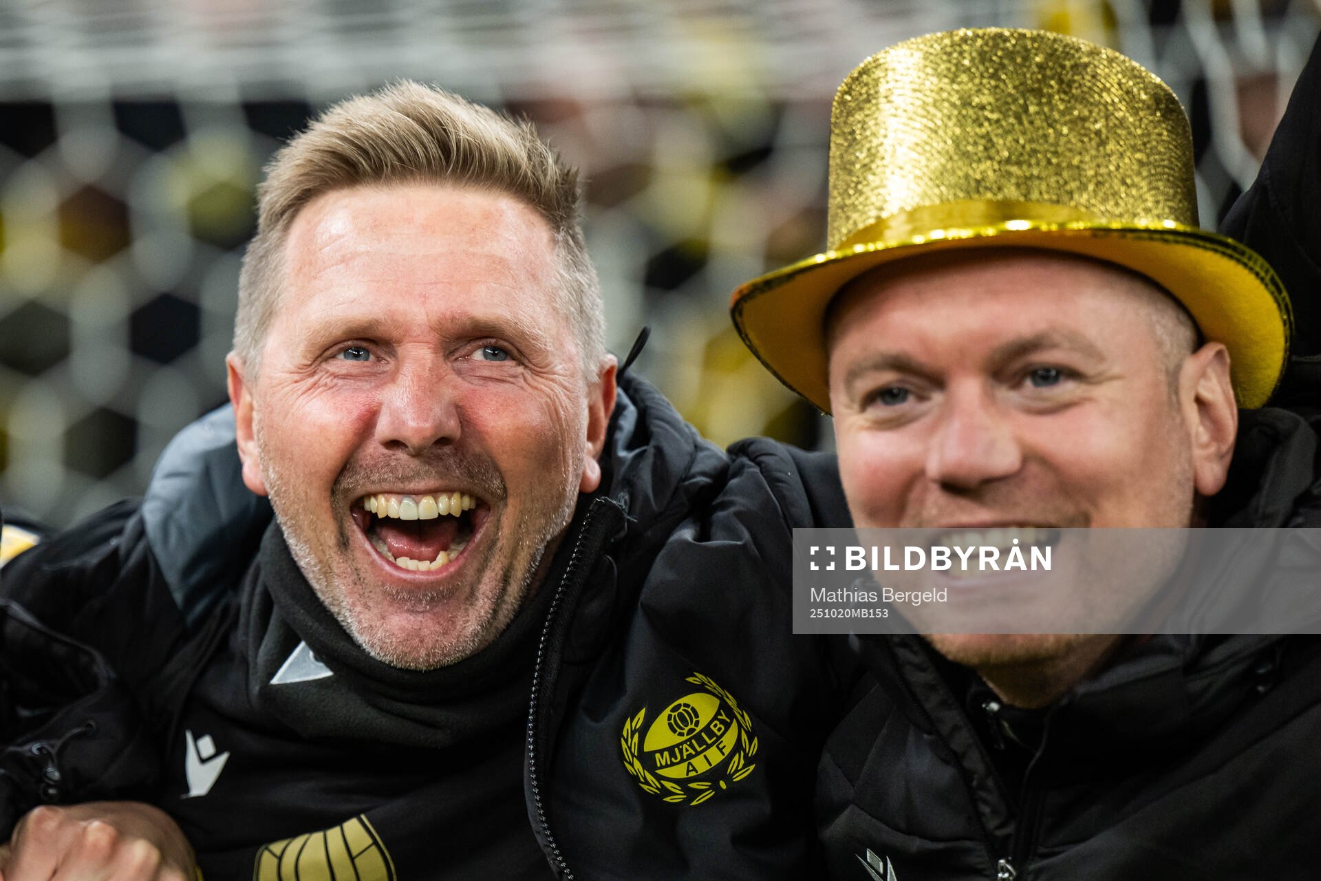 Mjällbys players manager Patrik Andersson jublar