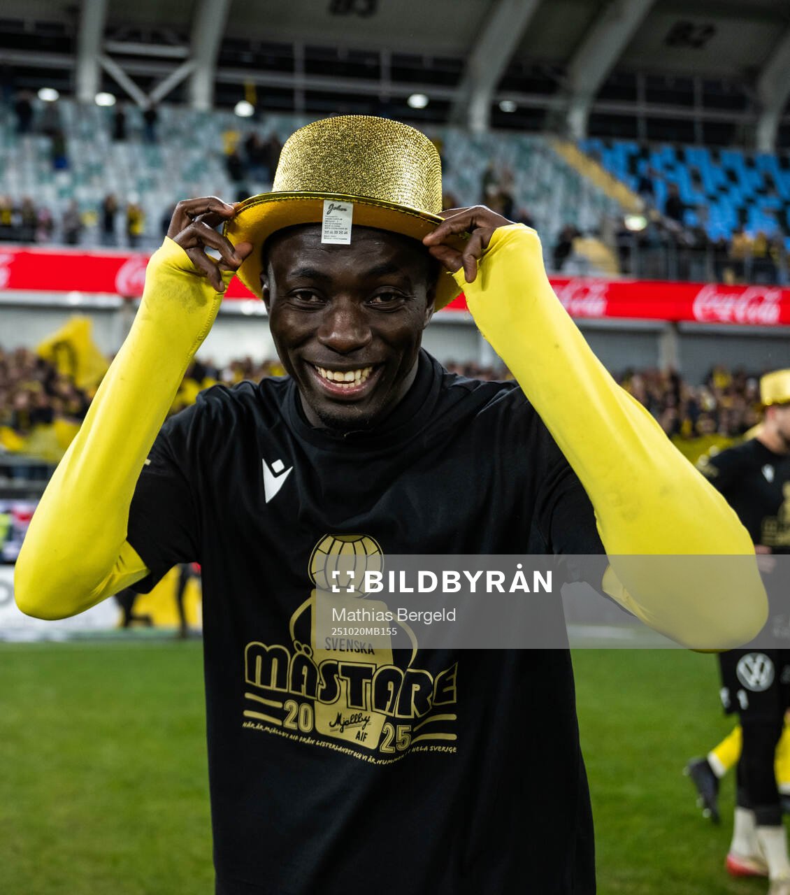Mjällbys Abdoulie Manneh jublar