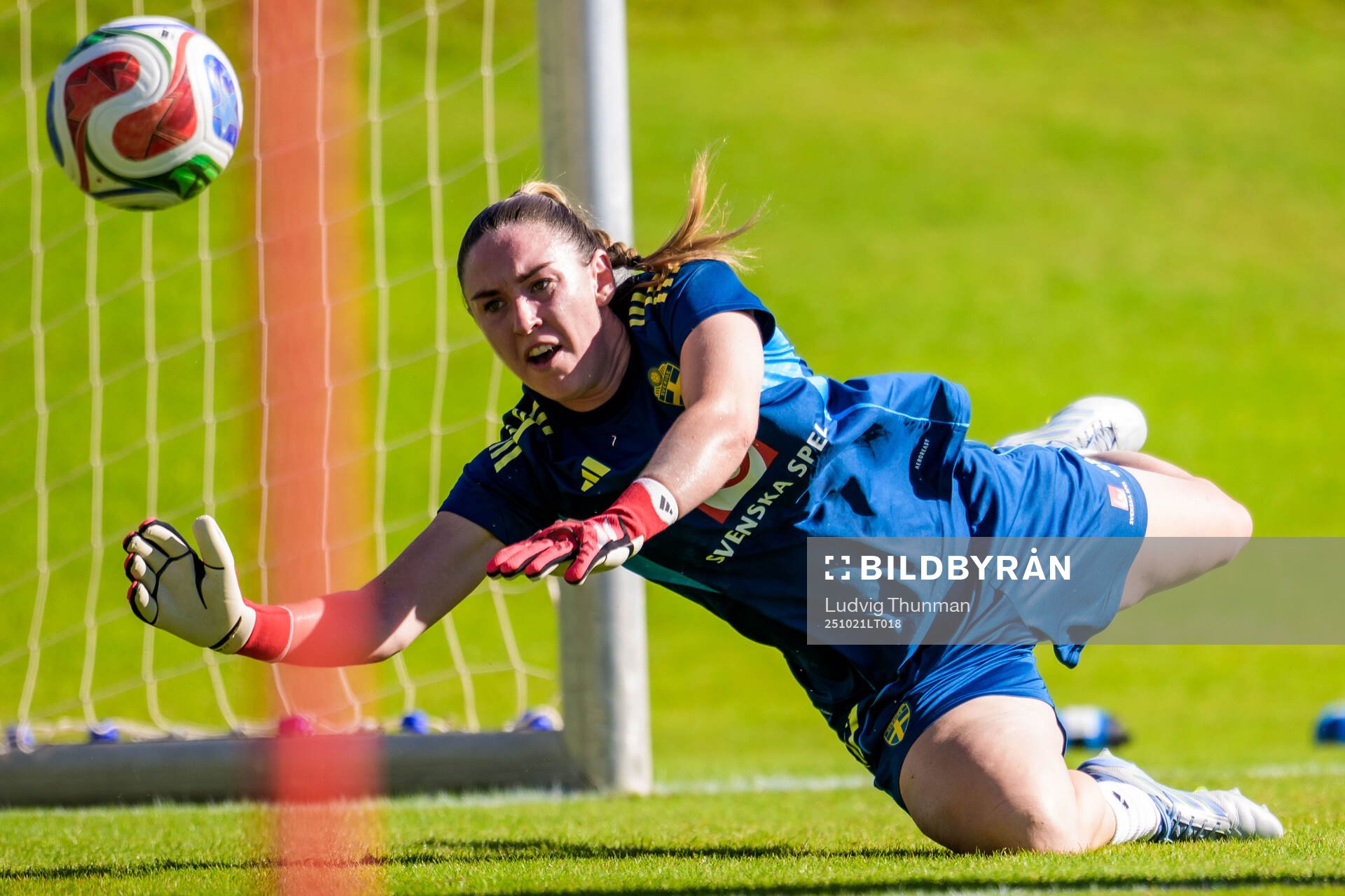 Goalkeeper Moa Öhman