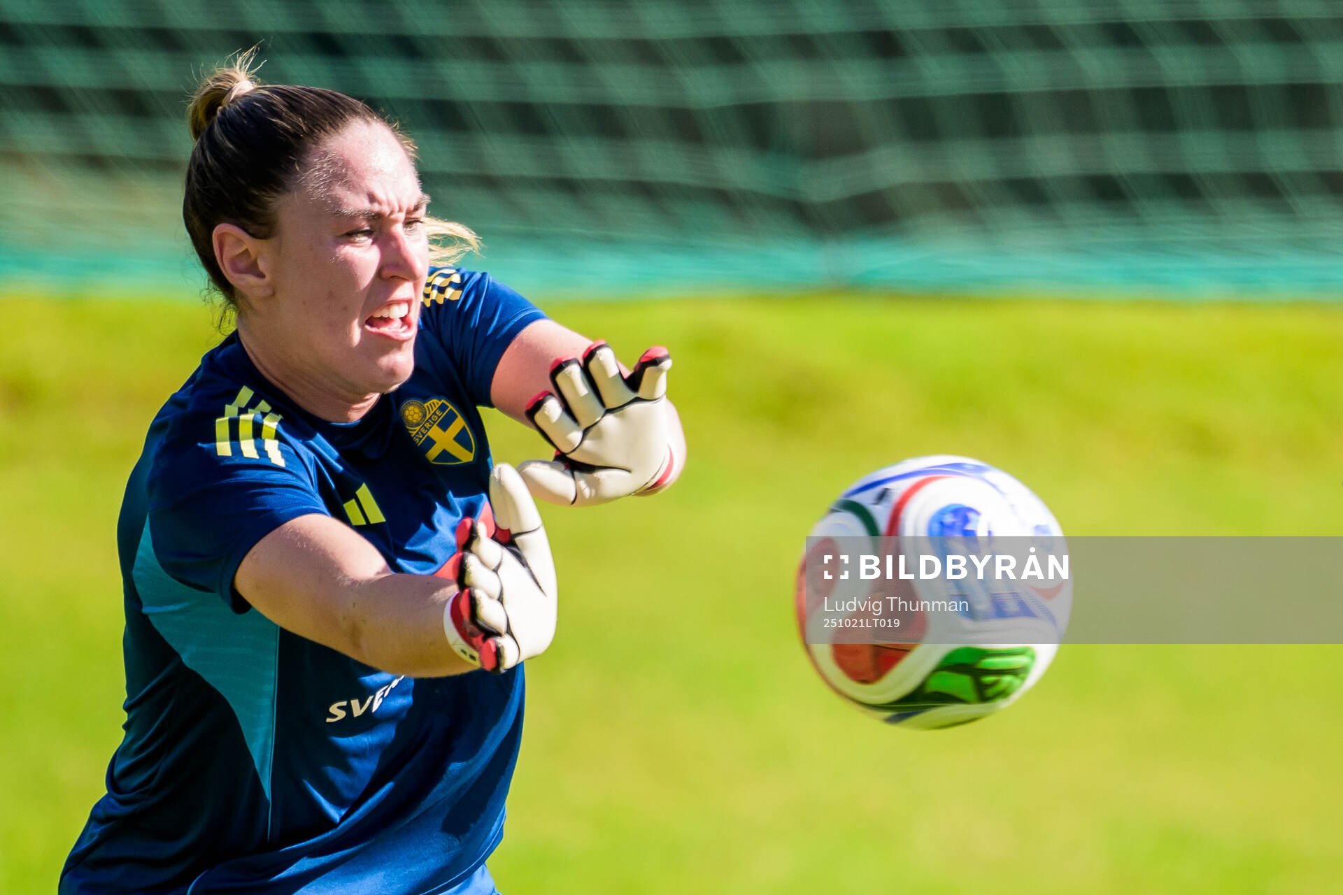 Goalkeeper Moa Öhman