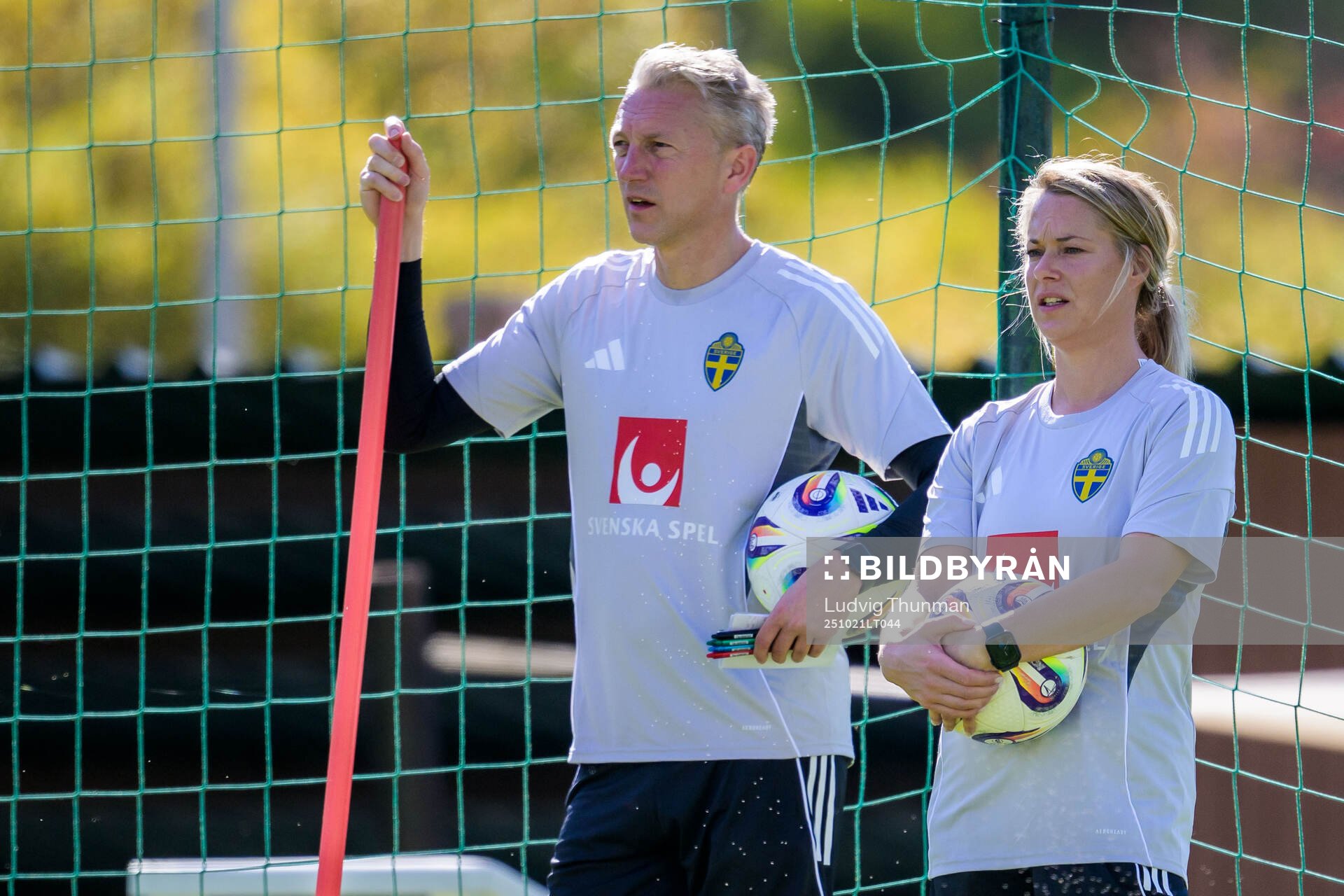 Assistant coach Niklas Egnell and Goalkeeper coach Sofia